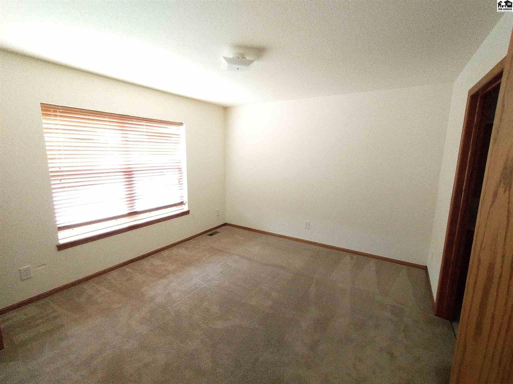 1524 Eastland Place