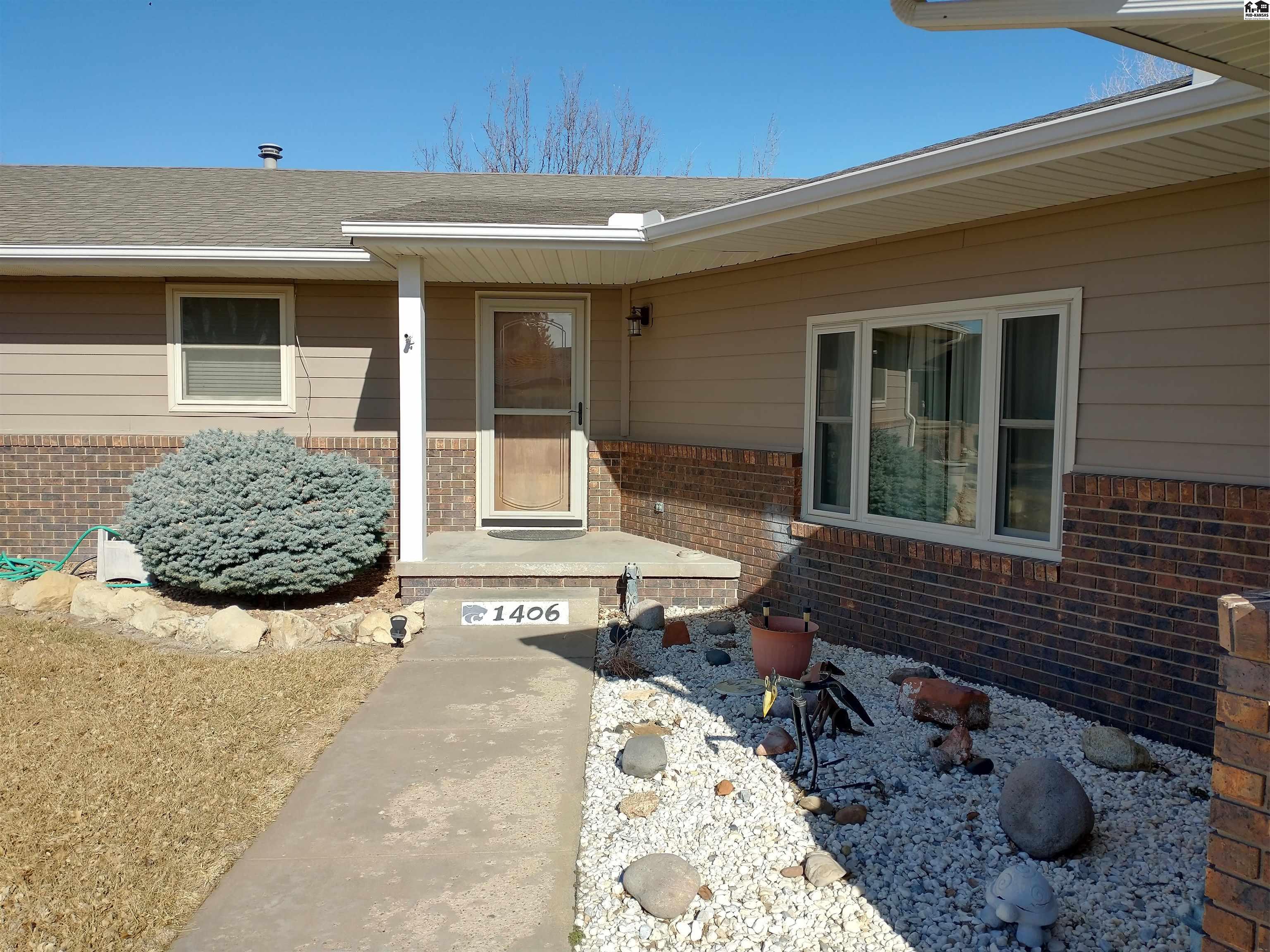1406 Western Ave
