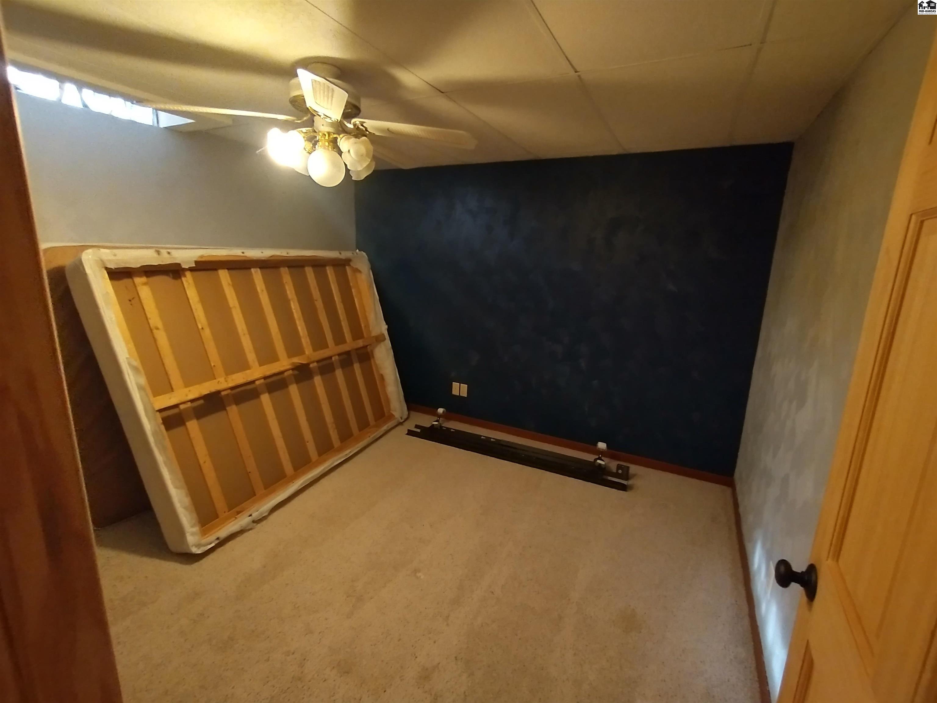 1406 Western Ave