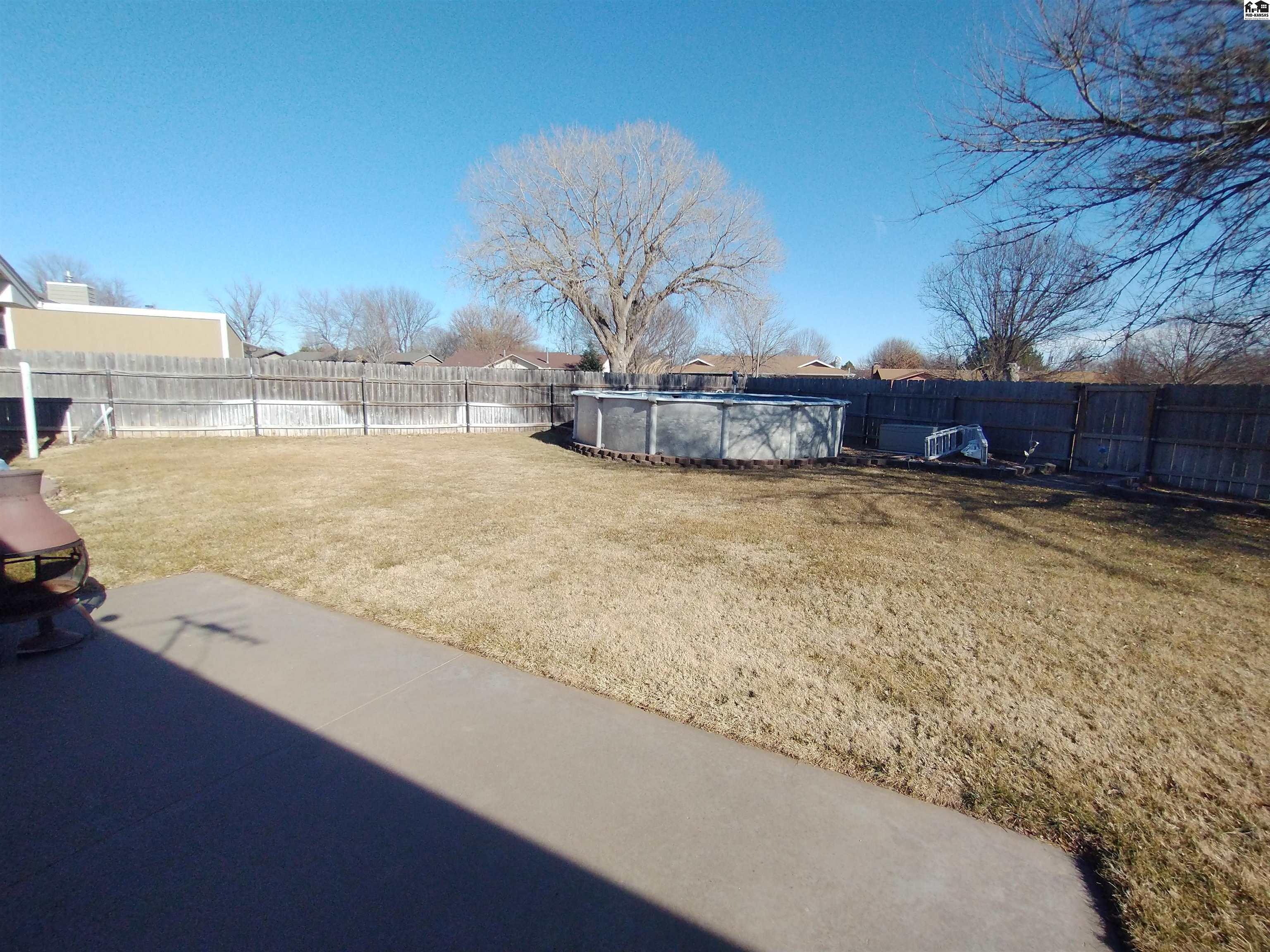 1406 Western Ave