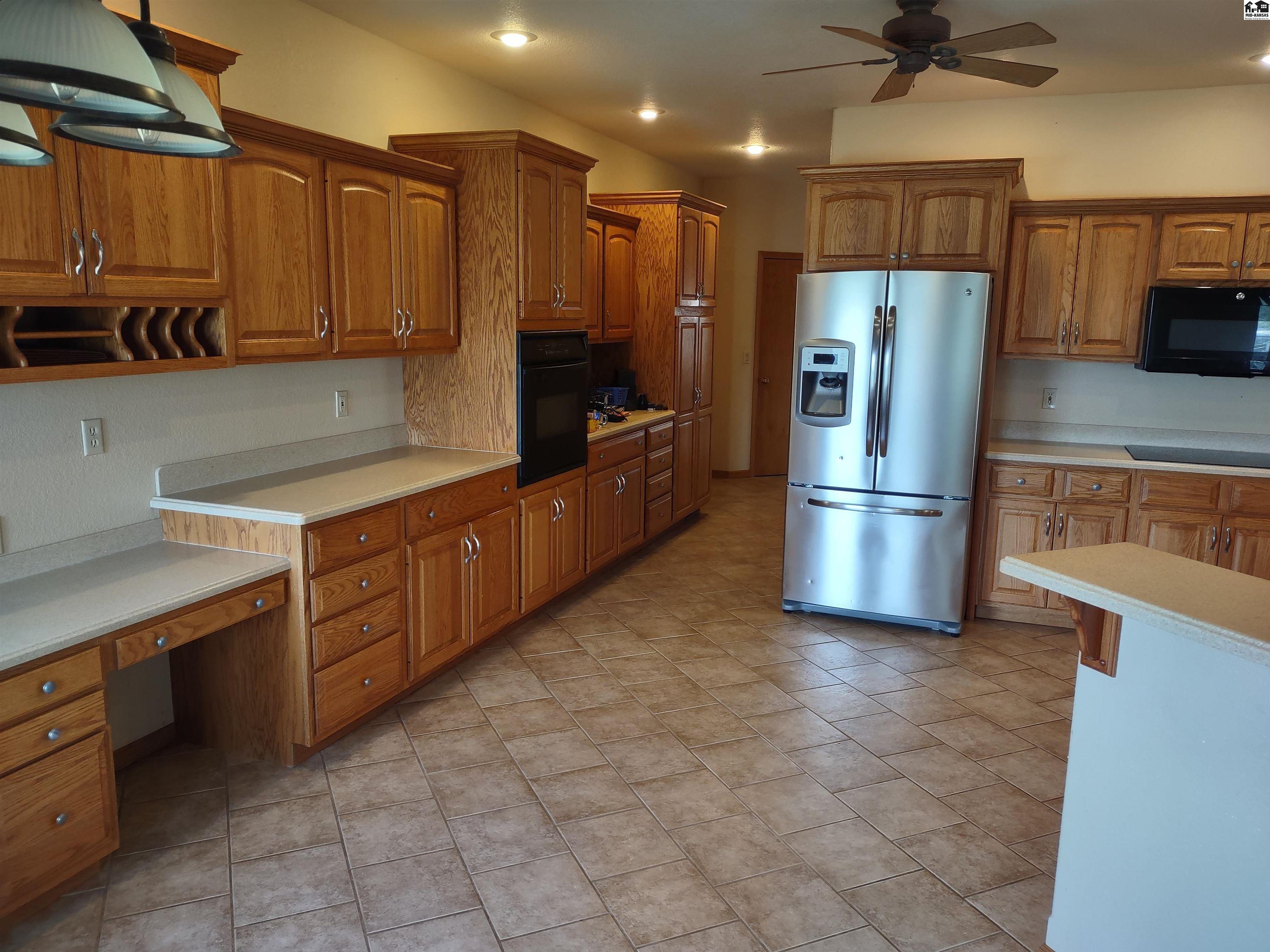 10143 SW Eastridge Rd