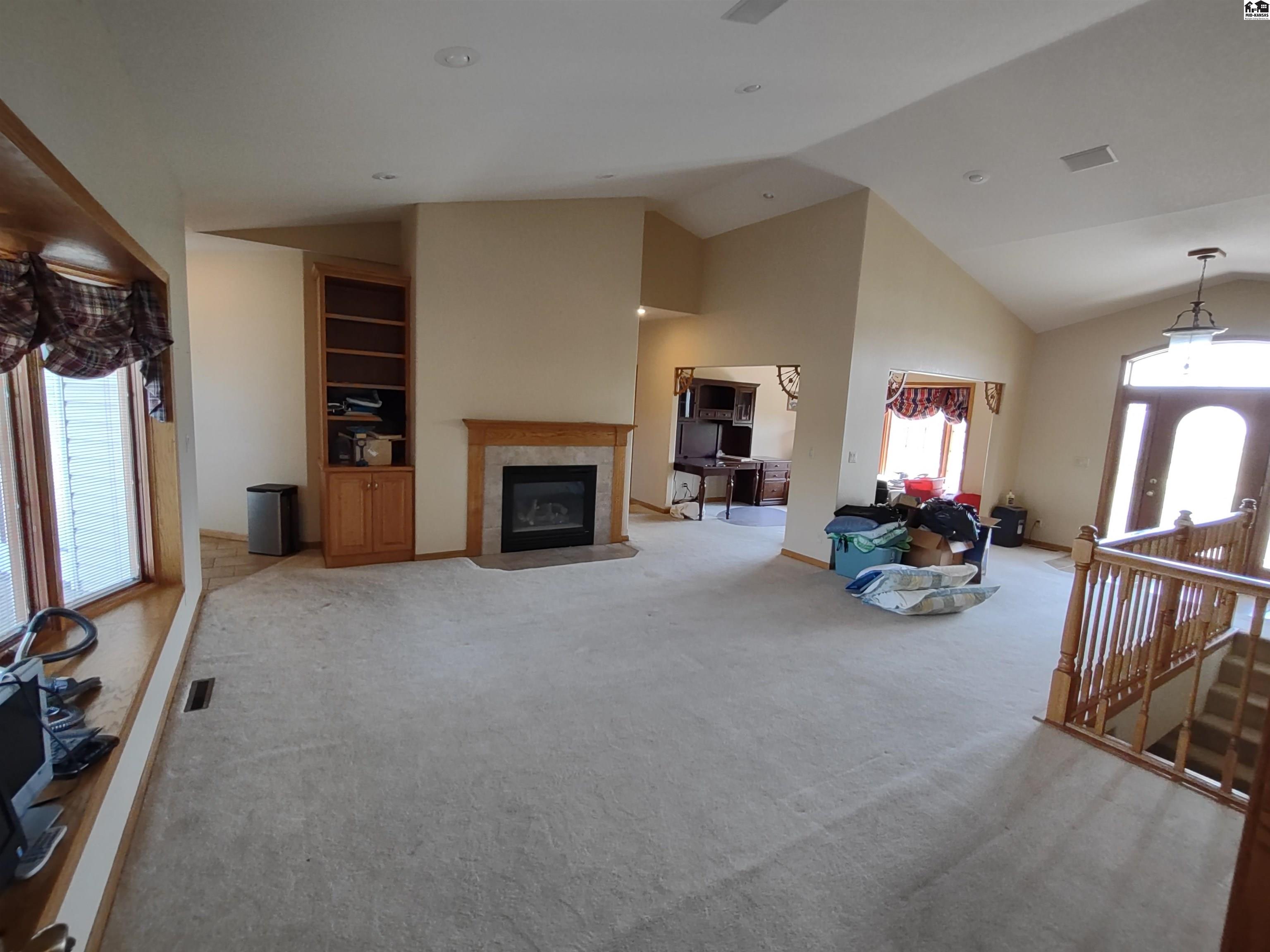 10143 SW Eastridge Rd
