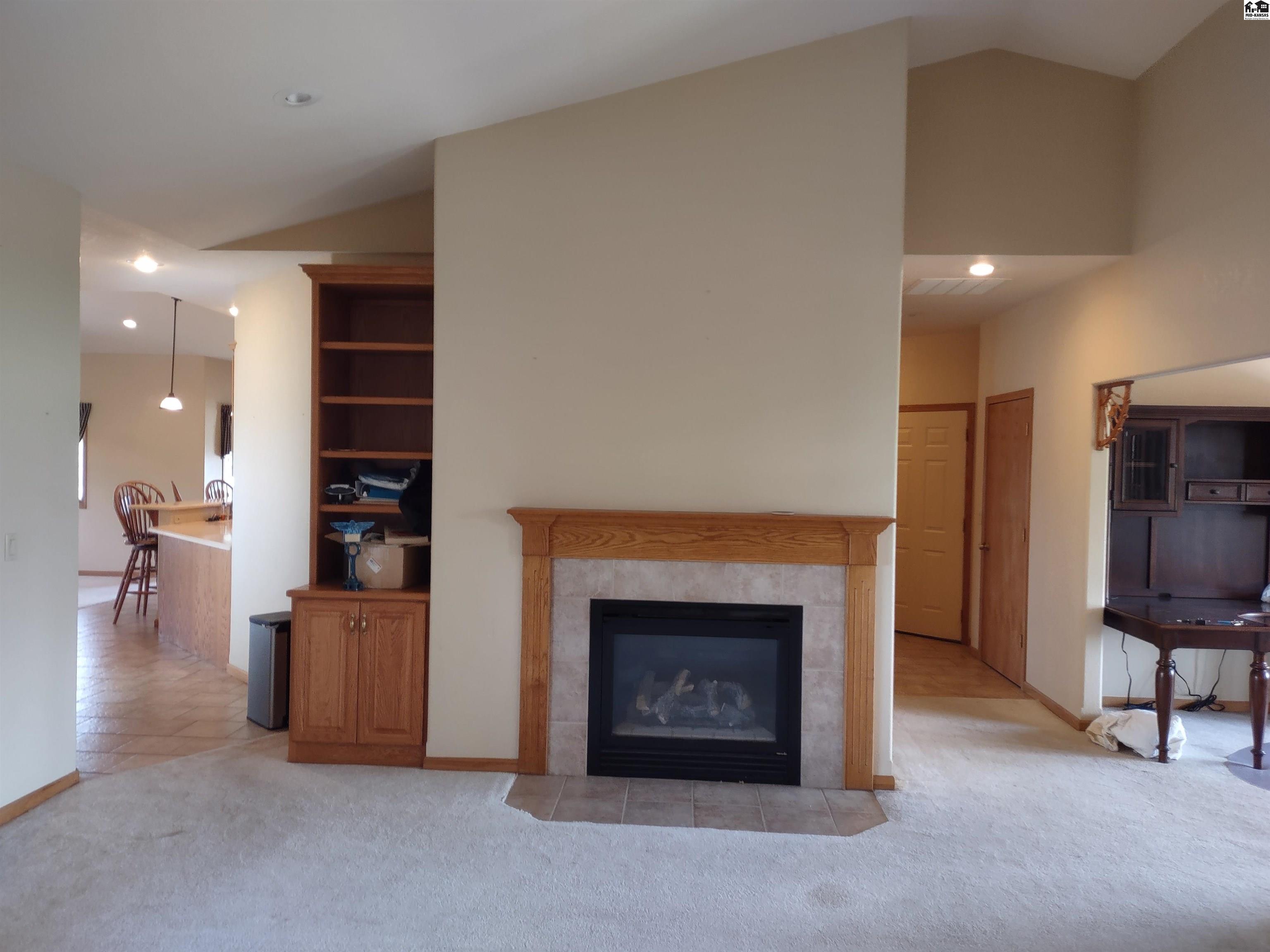 10143 SW Eastridge Rd