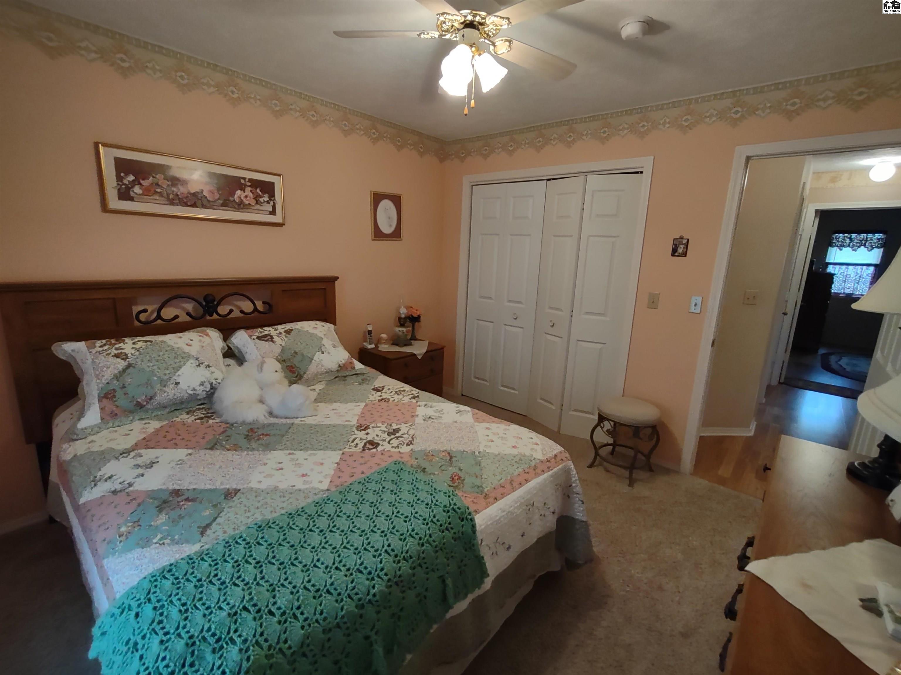 10482 W River Rd