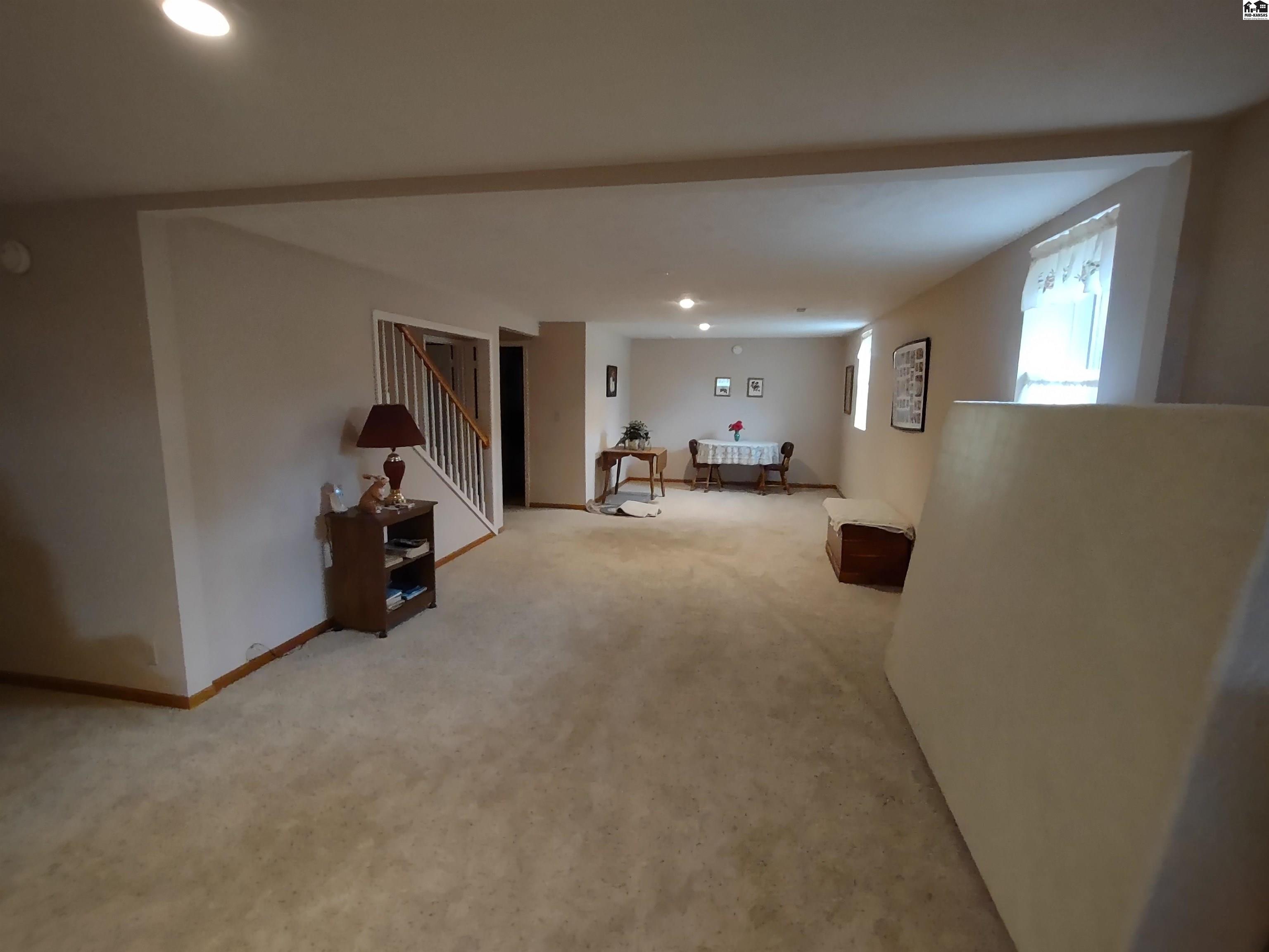 10482 W River Rd