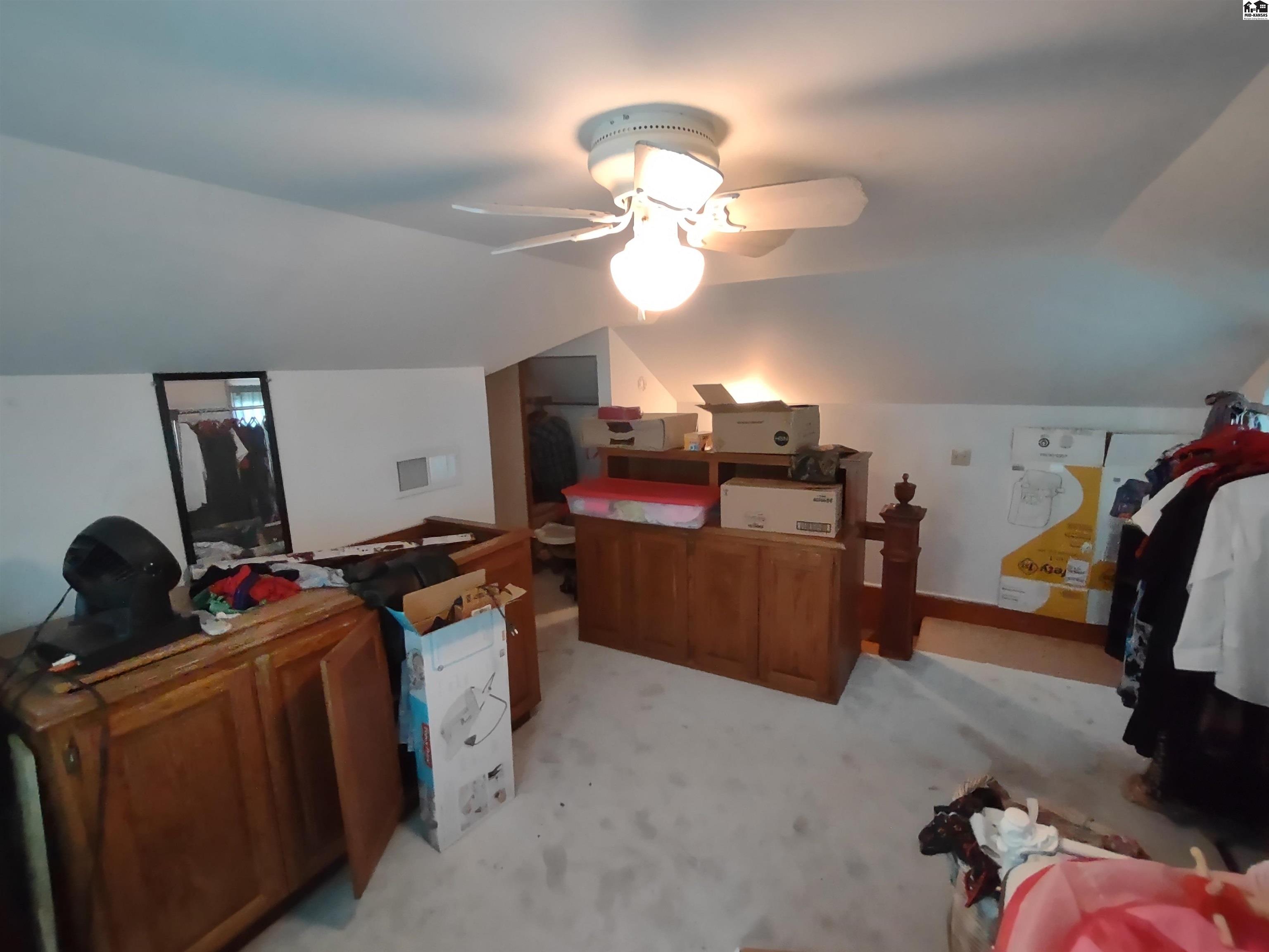 321 N Park Ave