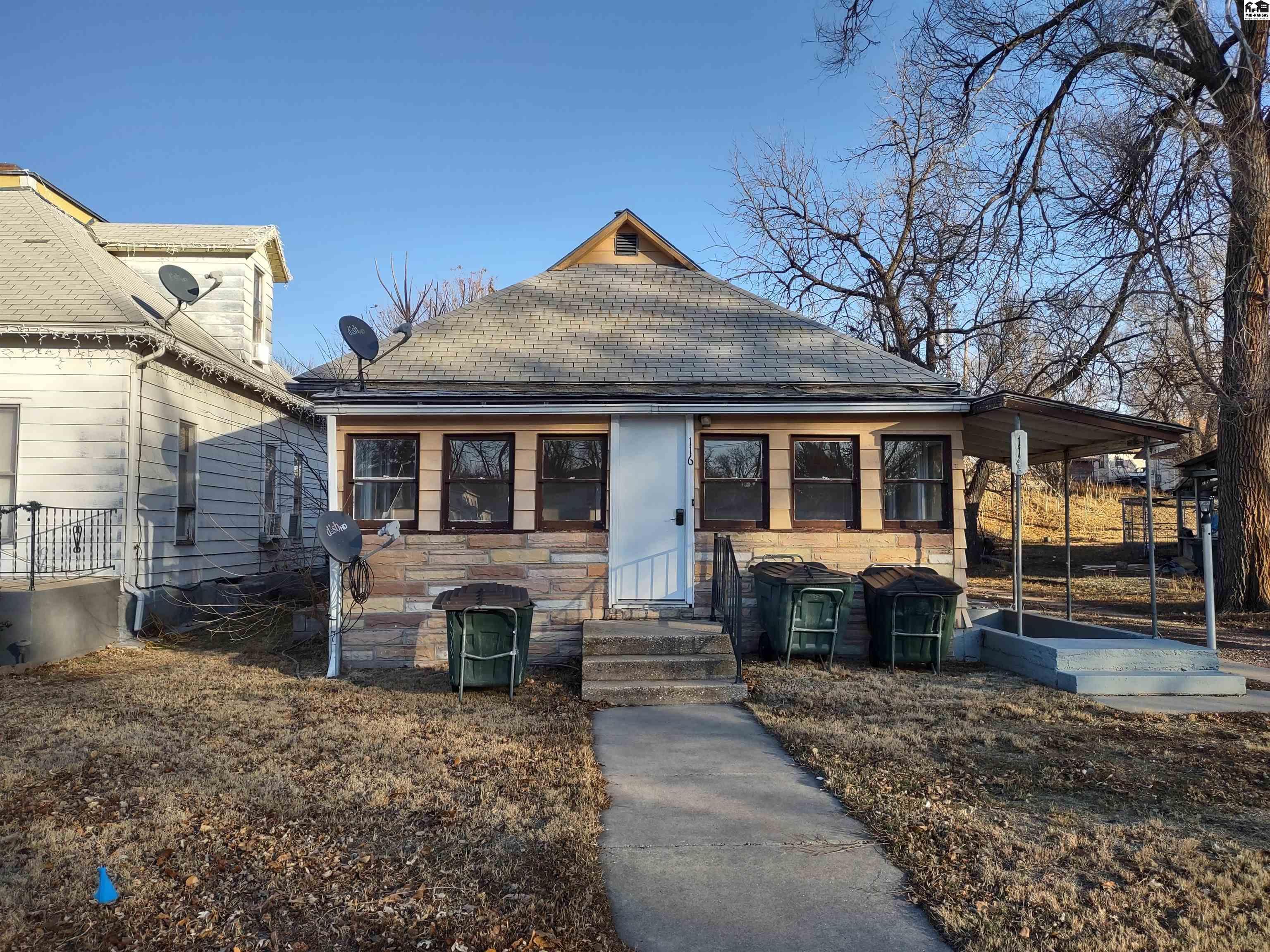 116 N Thompson St