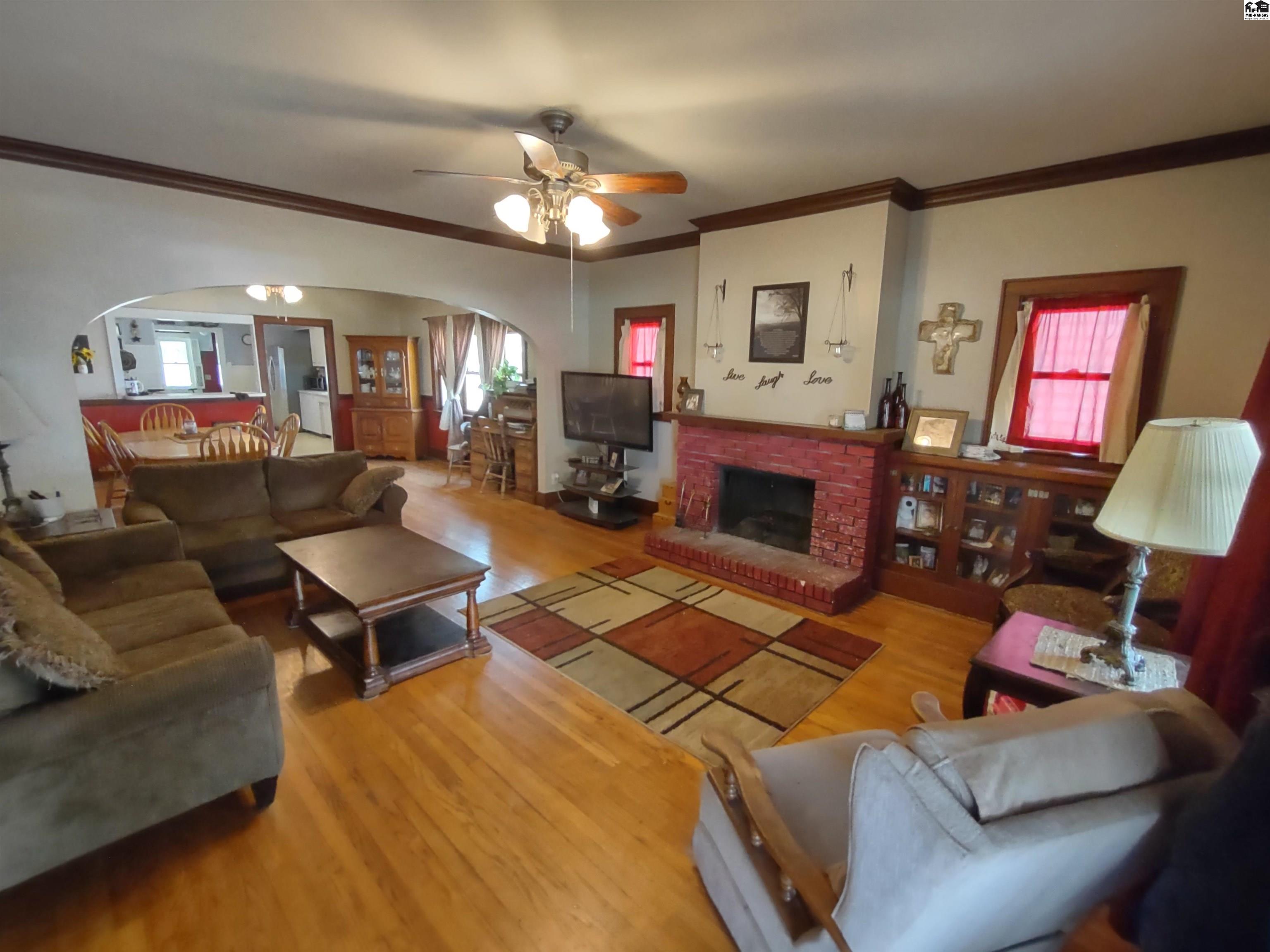 205 Stout St