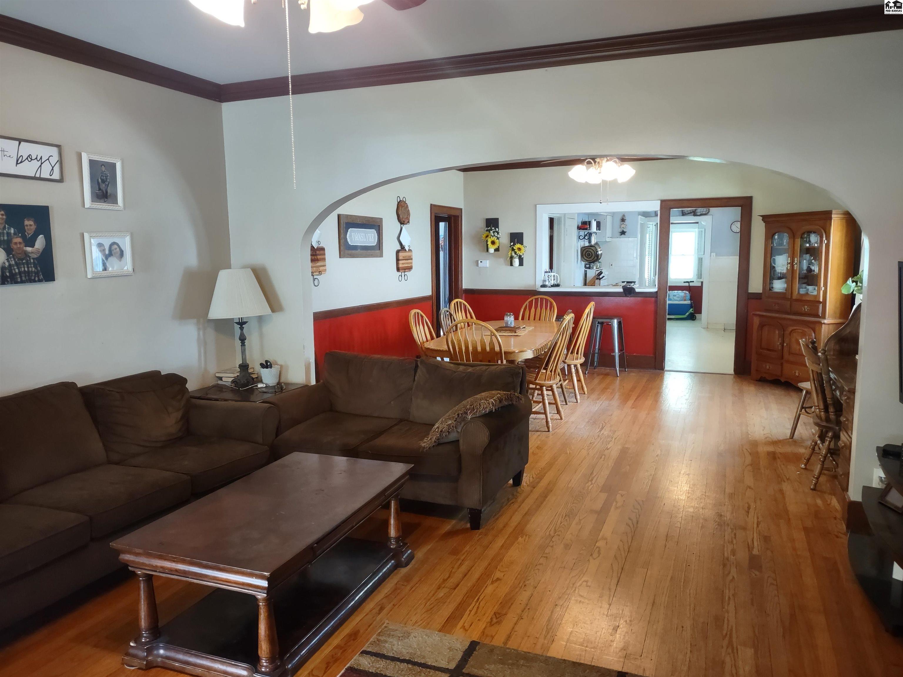 205 Stout St