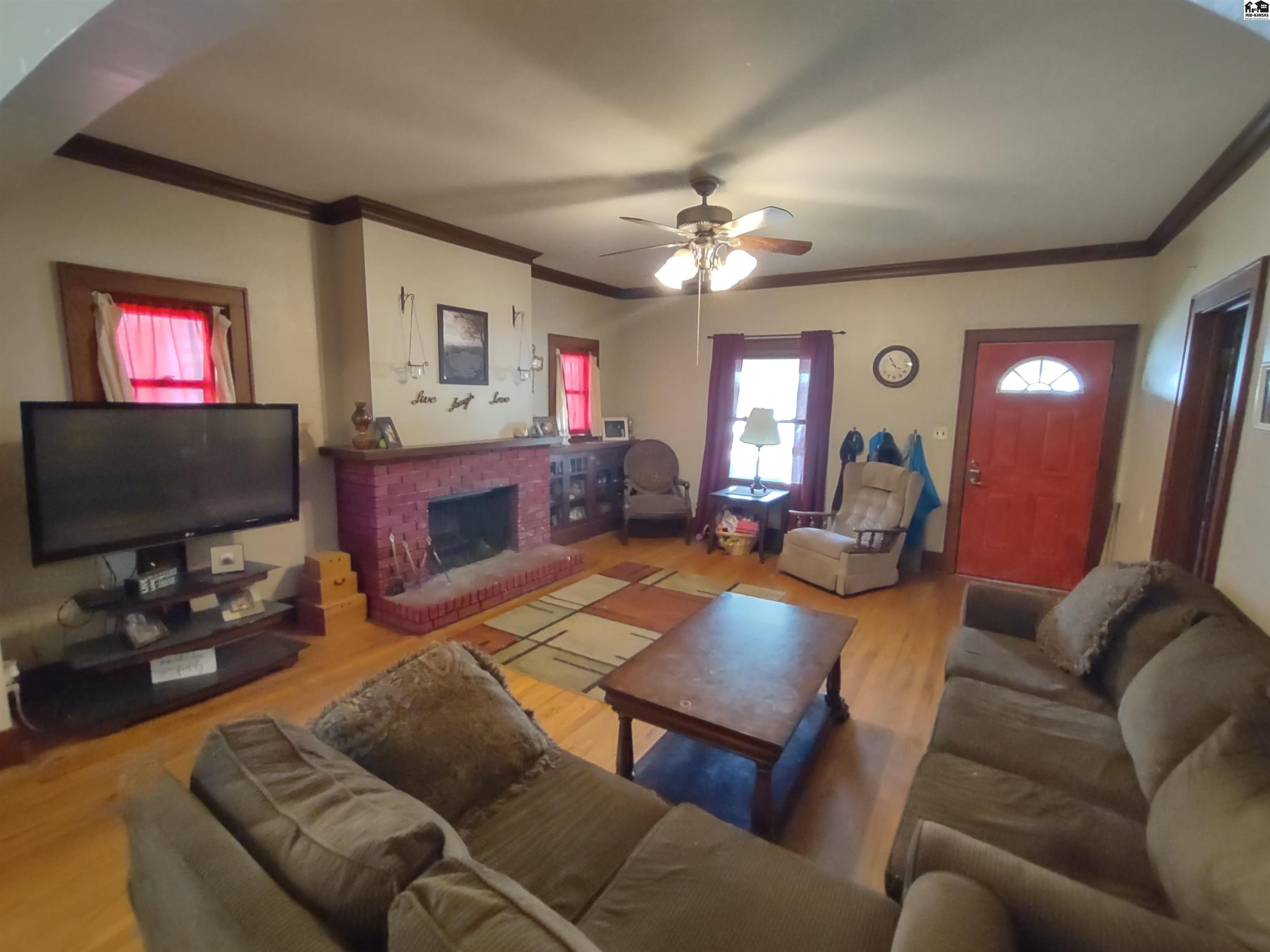 205 Stout St