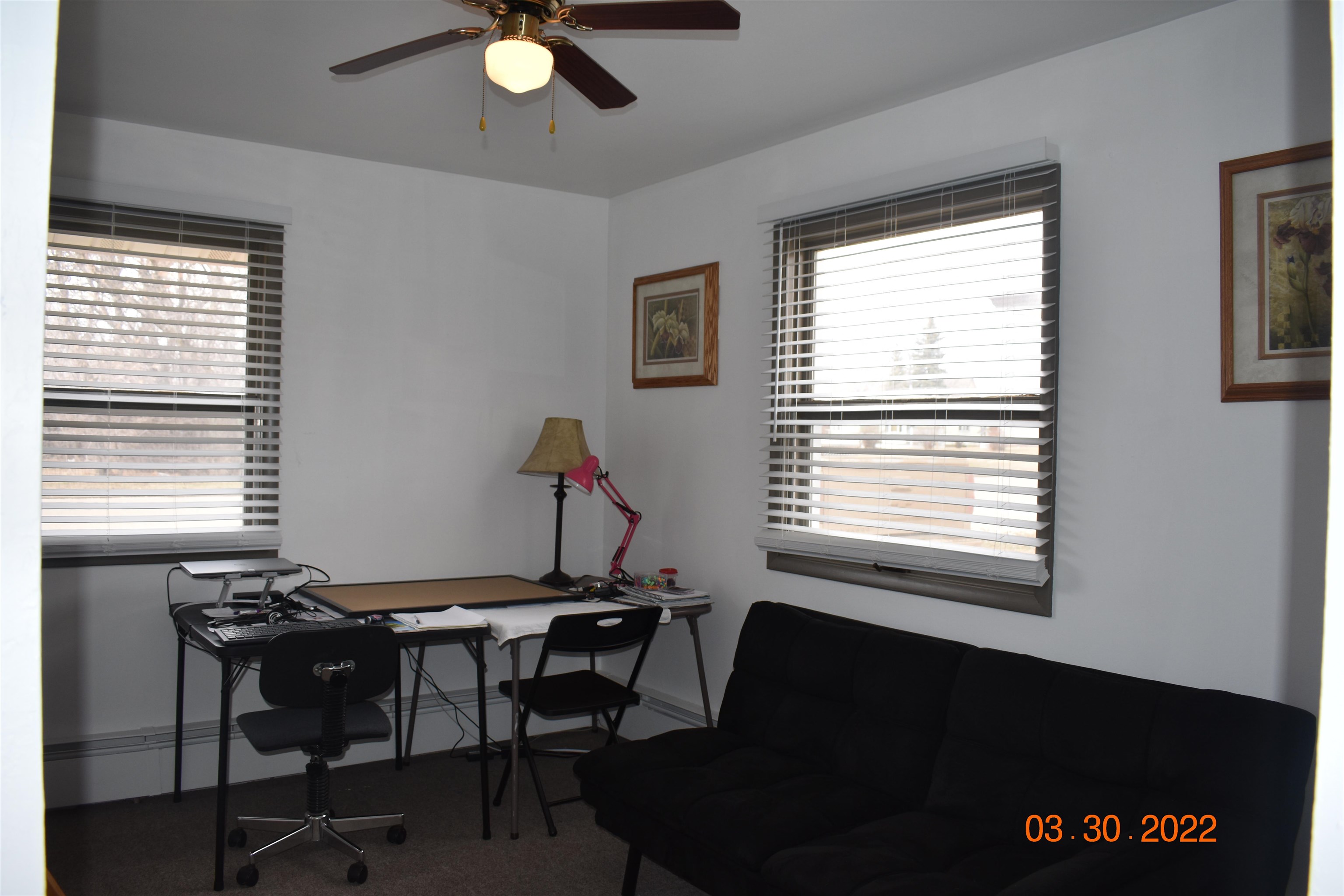 38 3rd St NE