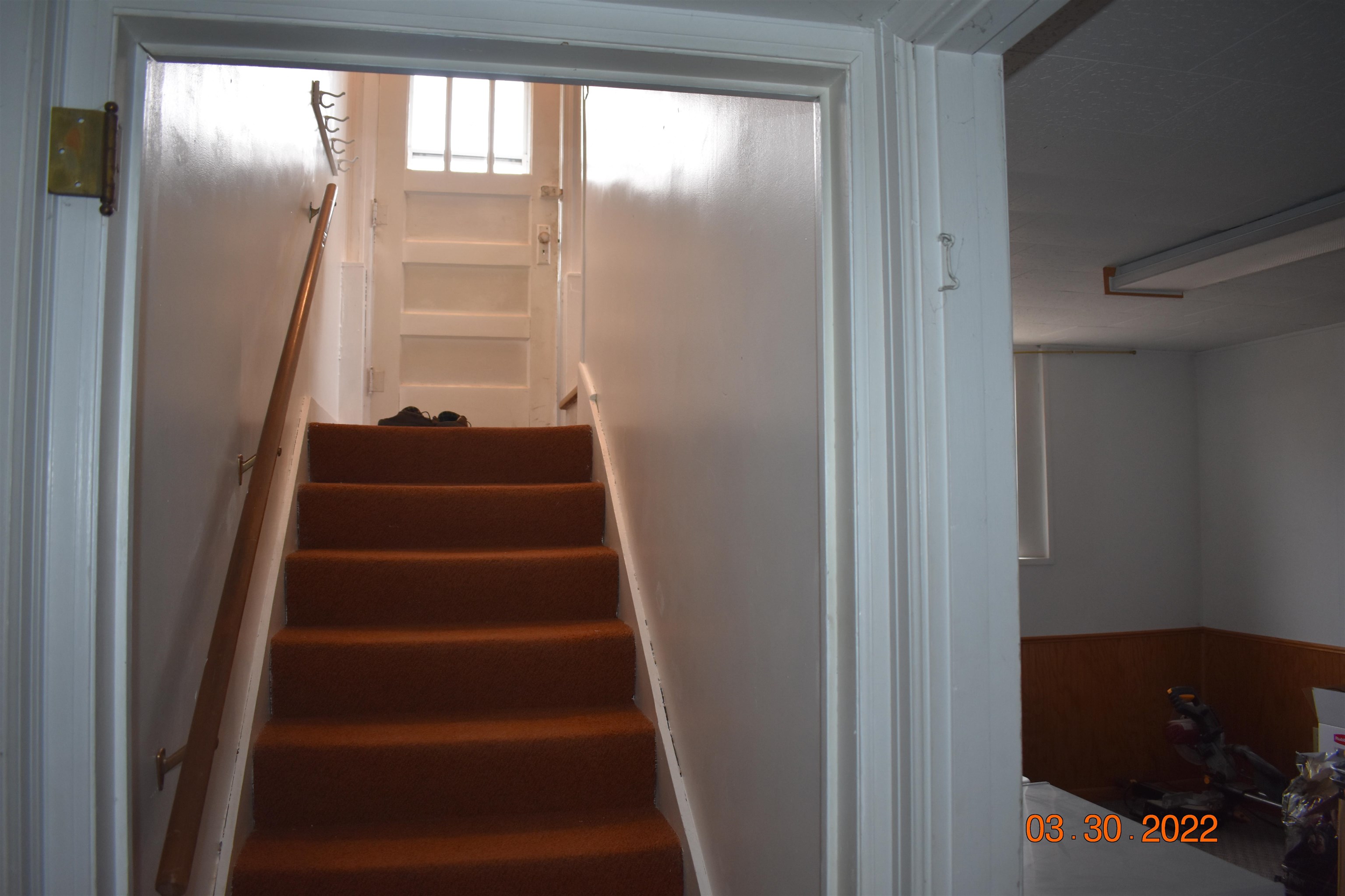 38 3rd St NE