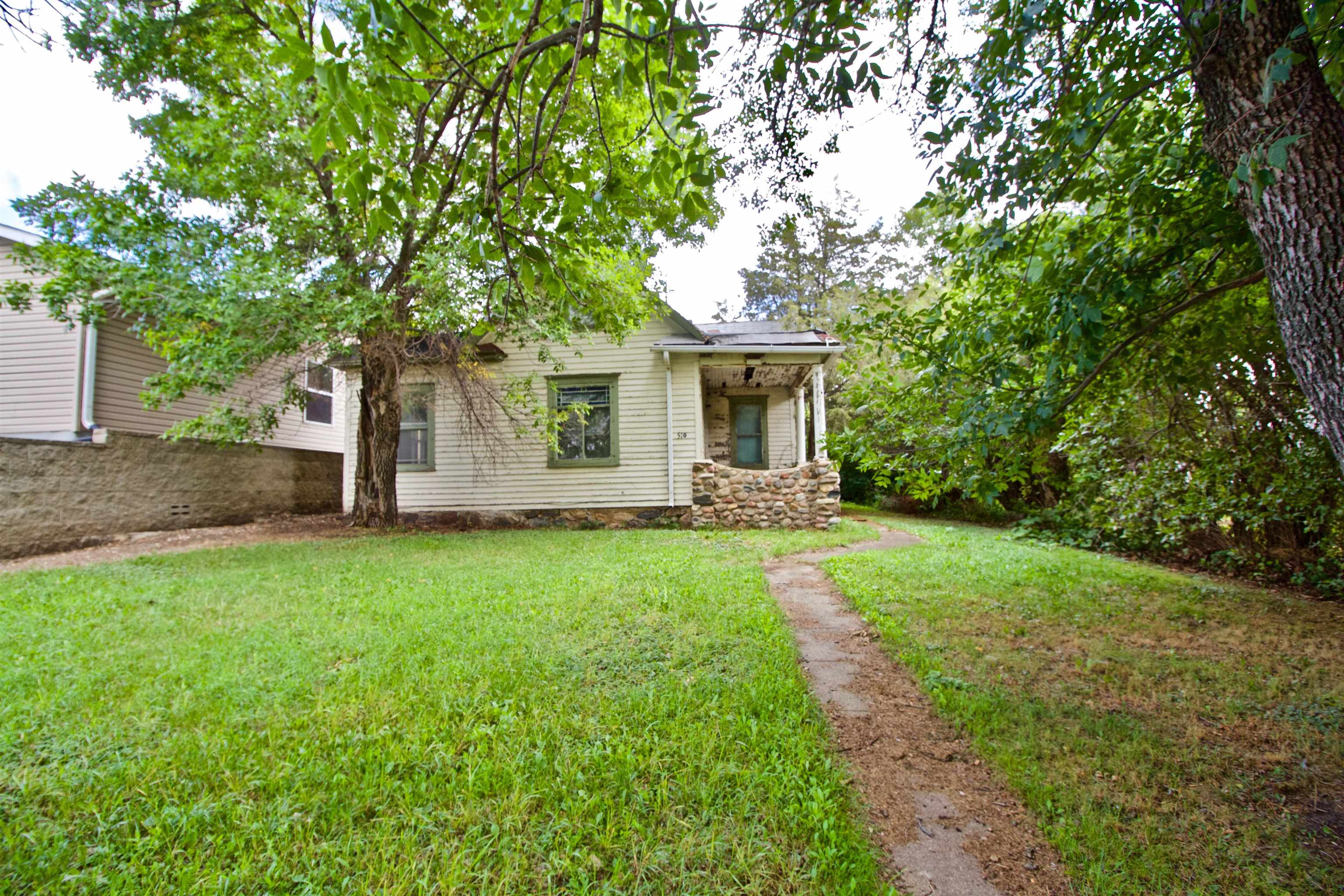 510 N Central Ave., Kenmare, ND 58746