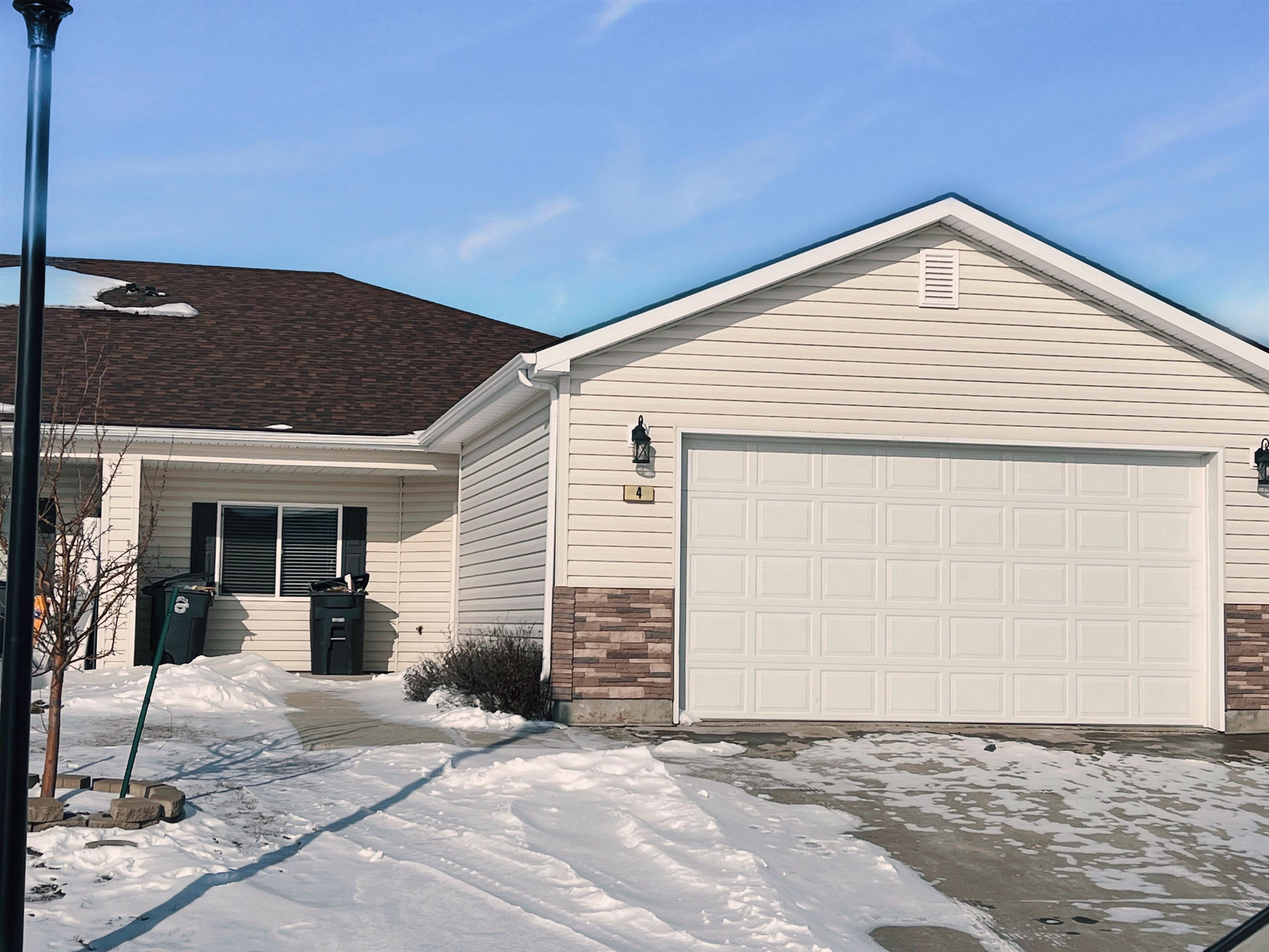 4 Adeline Drive, Stanley, ND 
