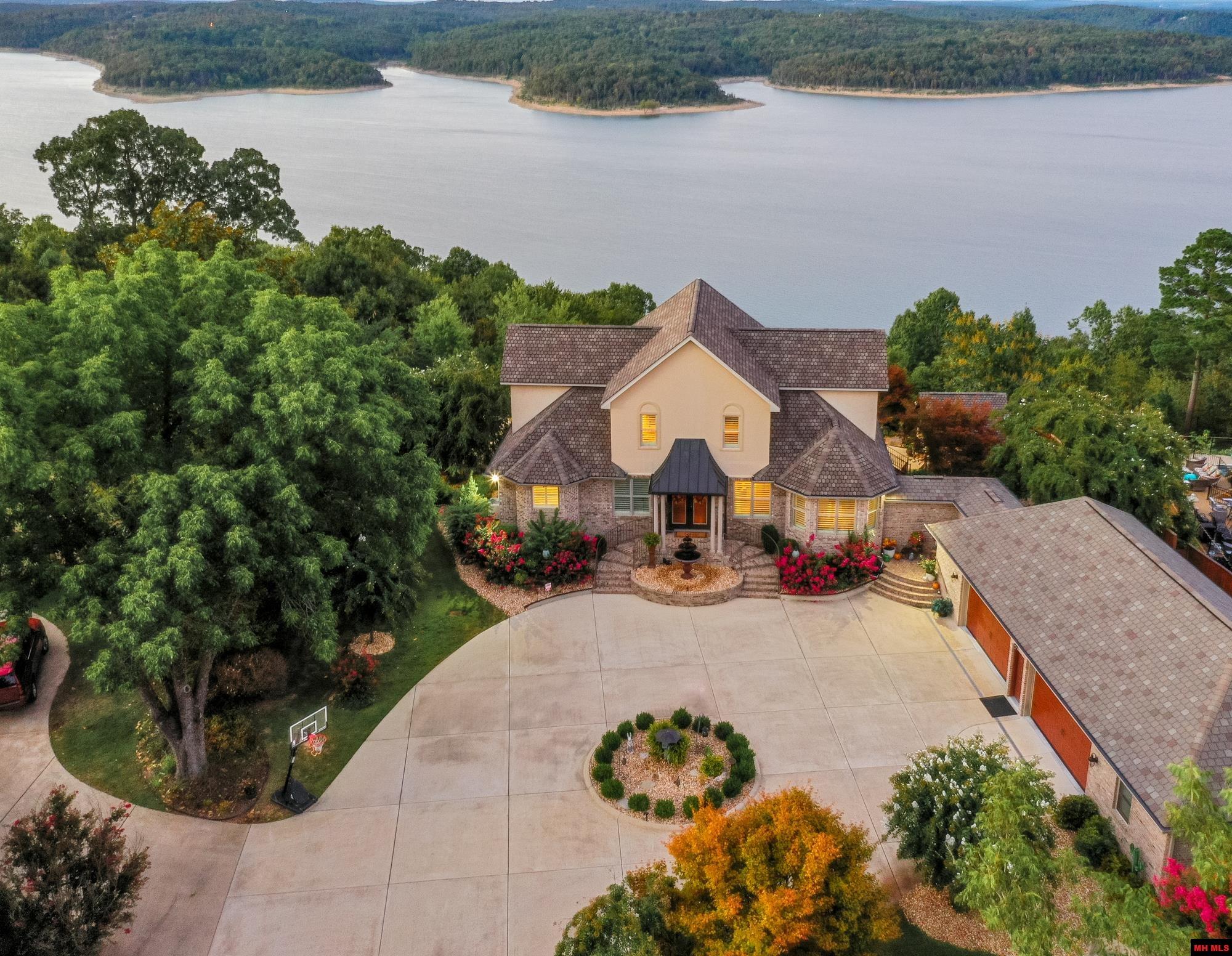 351 PANTHER HEIGHTS ROAD | Mountain Home, AR