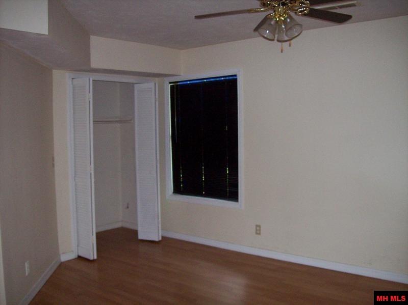 1811 CENTRAL BOULEVARD Bull Shoals, AR