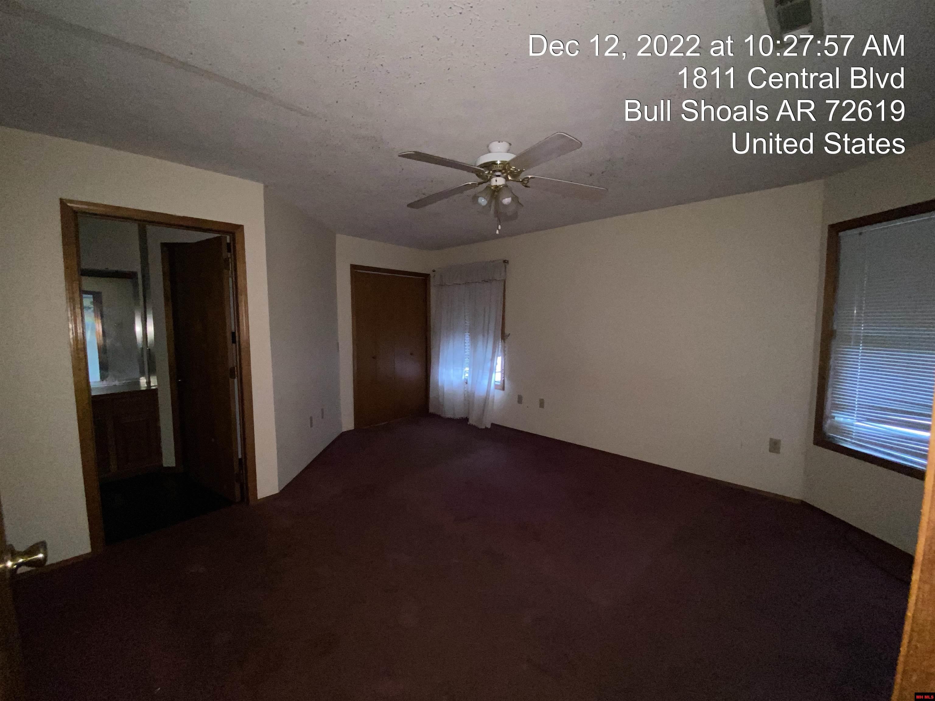 1811 CENTRAL BOULEVARD Bull Shoals, AR