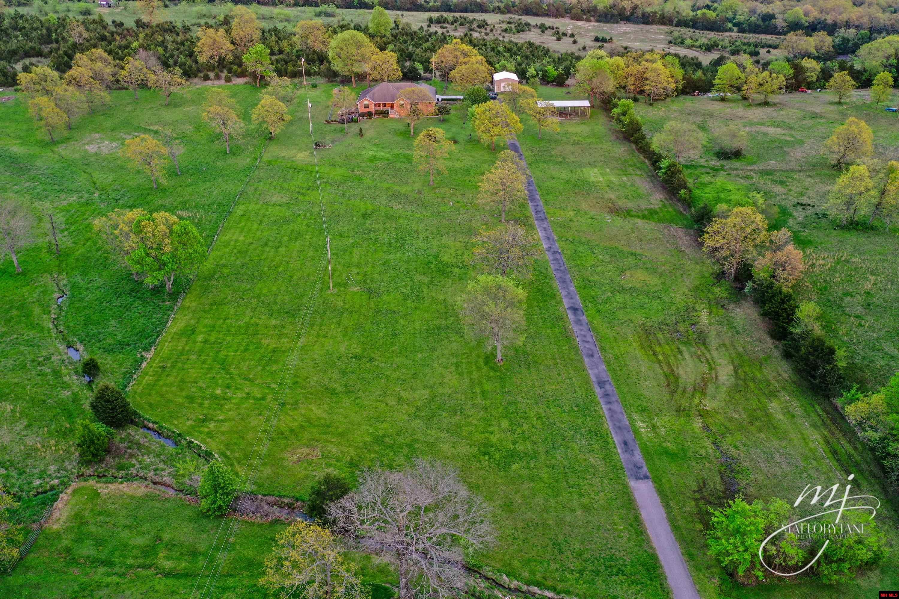 225 CR 730 Mountain Home, AR