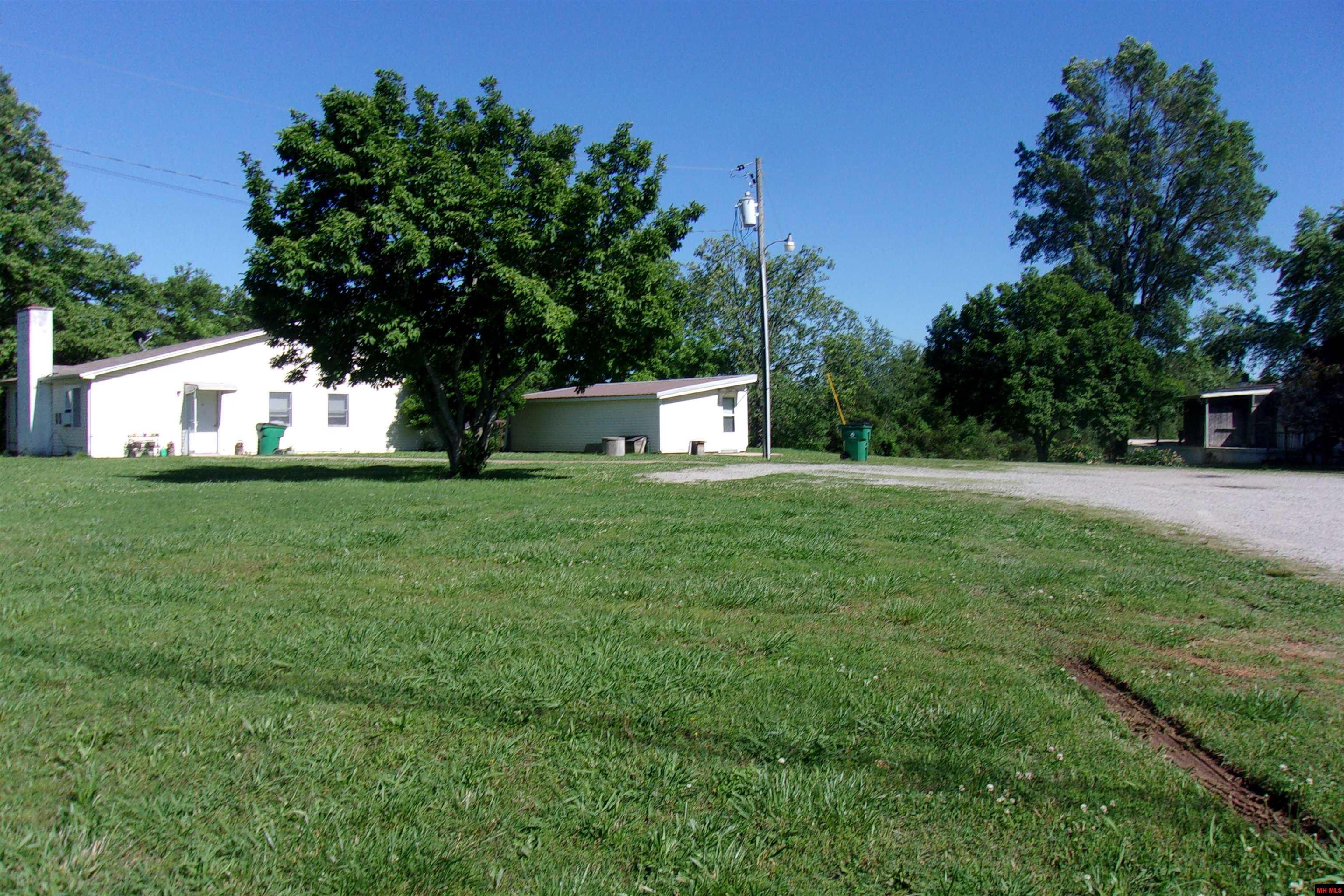 Commercial Real Estate and Businesses For Sale In Gassville, AR