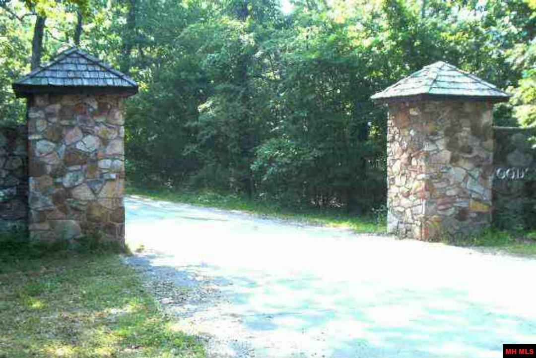 Lots 22 & 23  VERSAILLES DRIVE