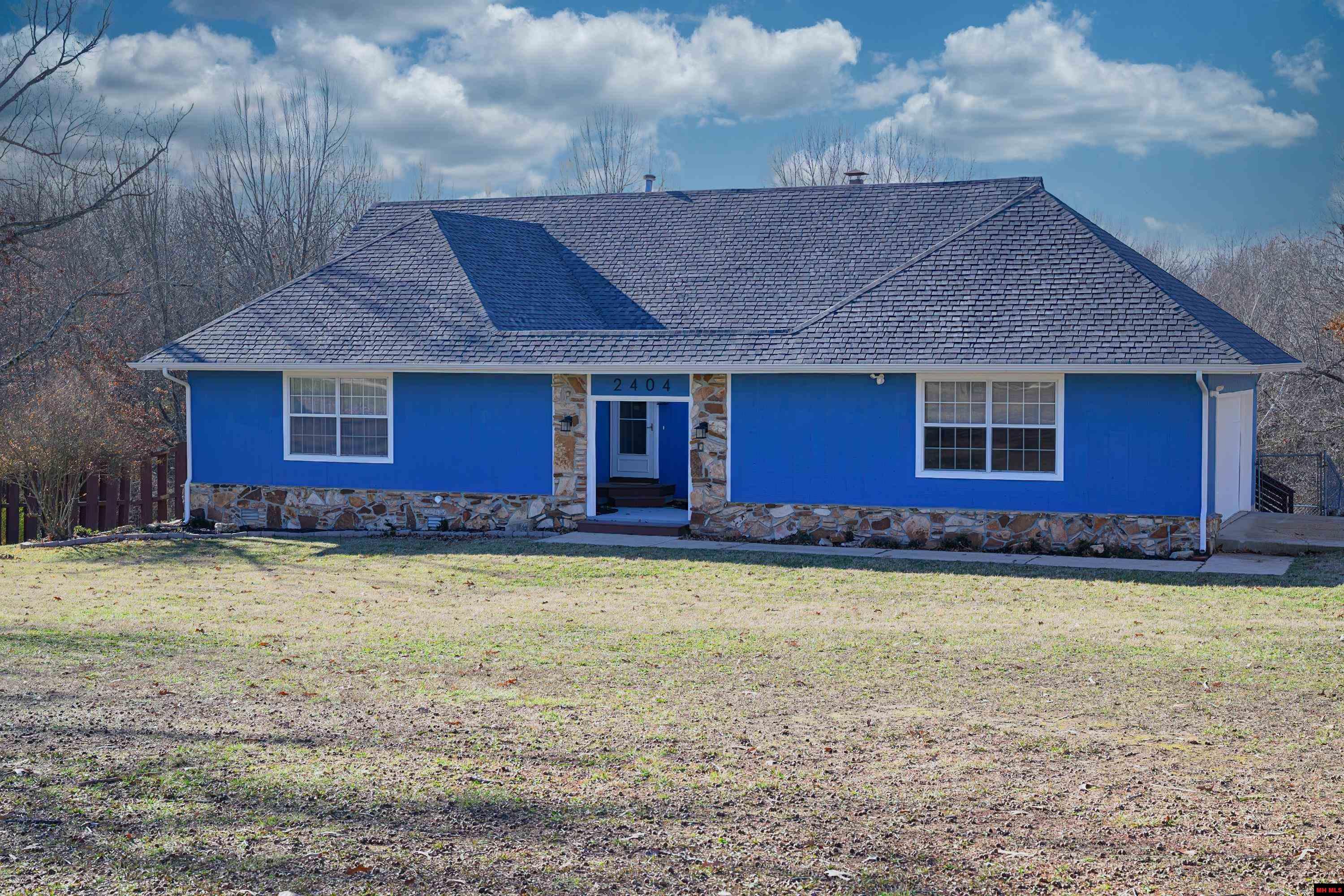 2404 RUSSELL LANE Mountain Home, AR