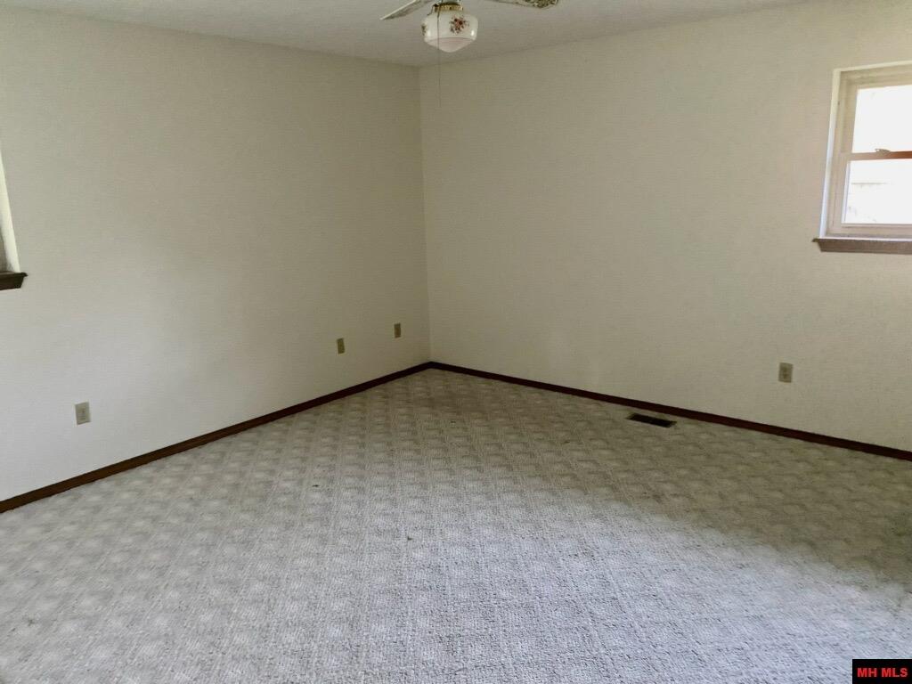 703 CLUB BOULEVARD Mountain Home, AR