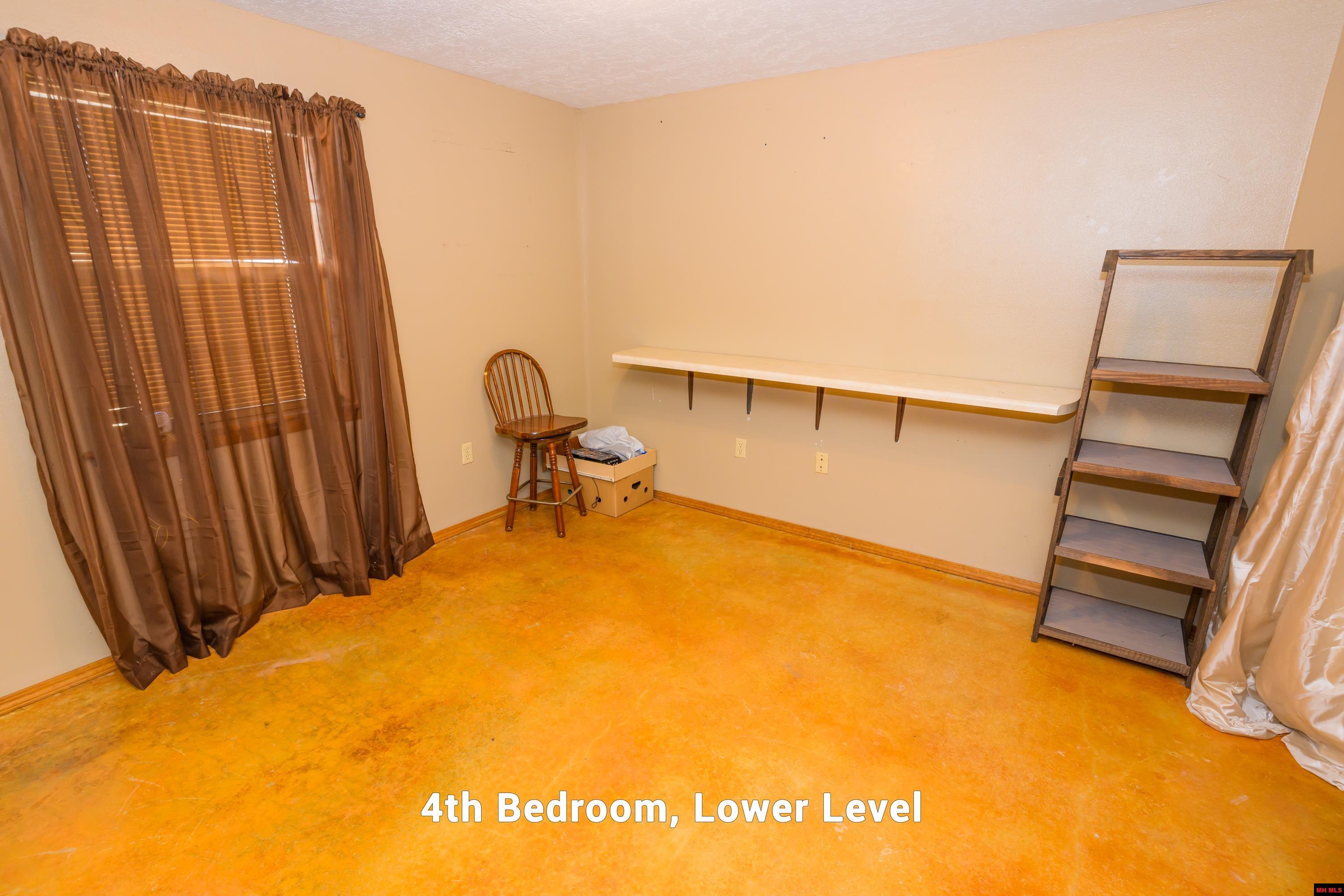 8173 HWY 5 NORTH Mountain Home, AR