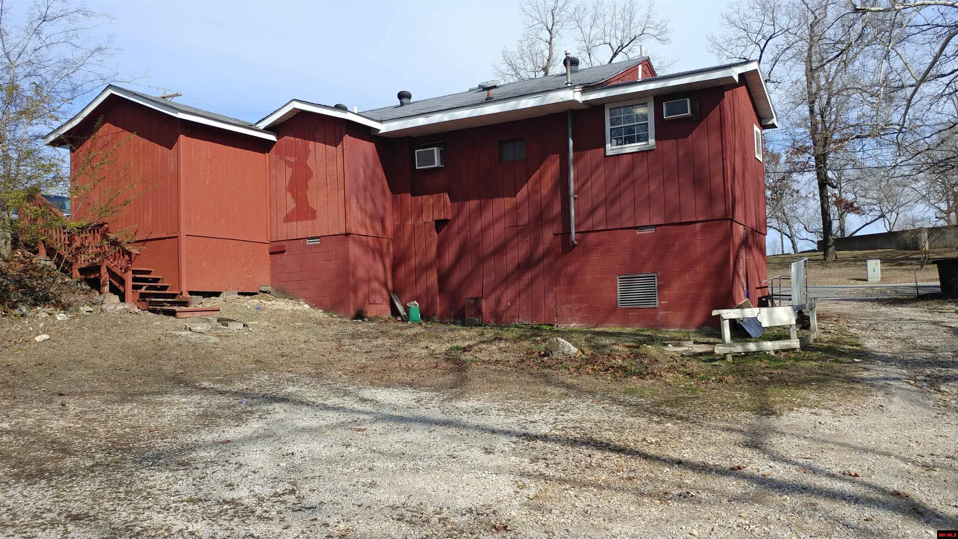 1603 CENTRAL BOULEVARD Bull Shoals, AR