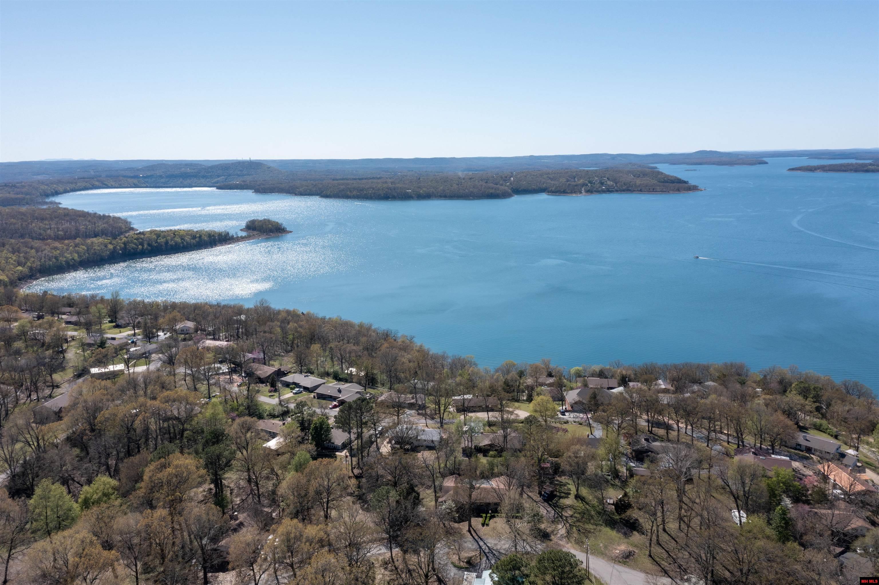 693 EDGEWOOD BAY DRIVE Lakeview, AR