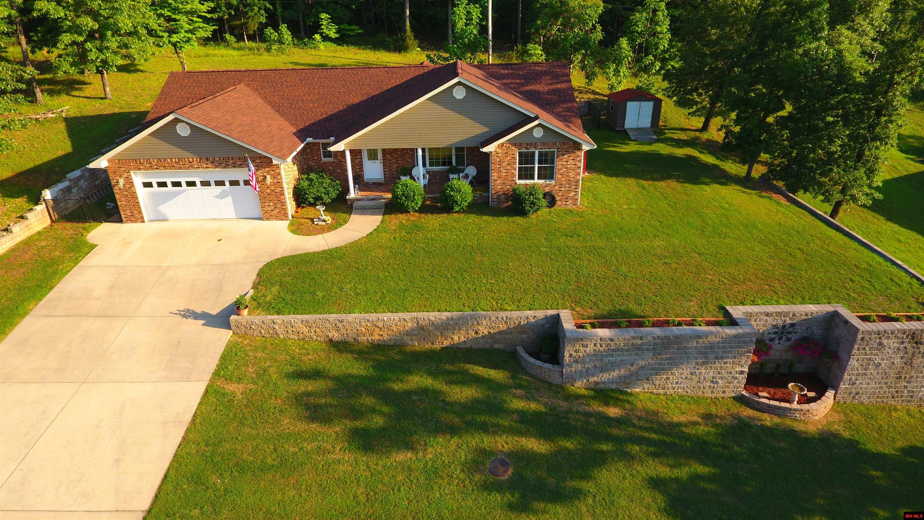 Homes For Sale In Bull Shoals Arkansas Beaman Realty