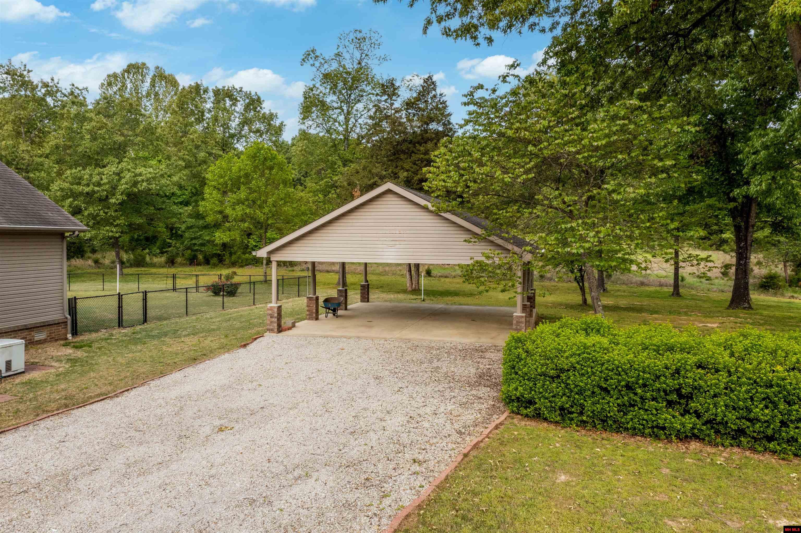 429 RIVERBEND DRIVE Flippin, AR