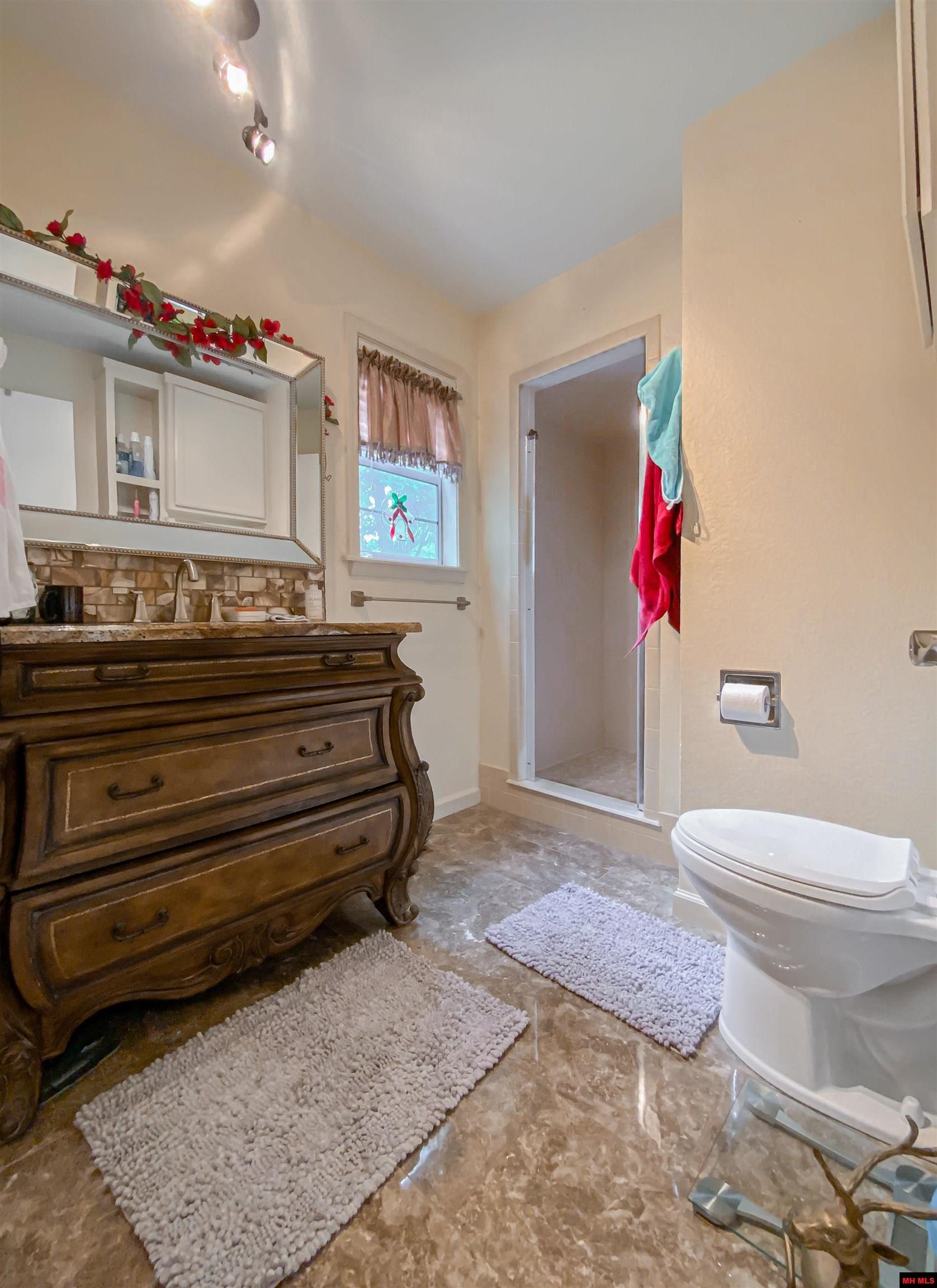 280 MARQUIS DRIVE Mountain Home, AR