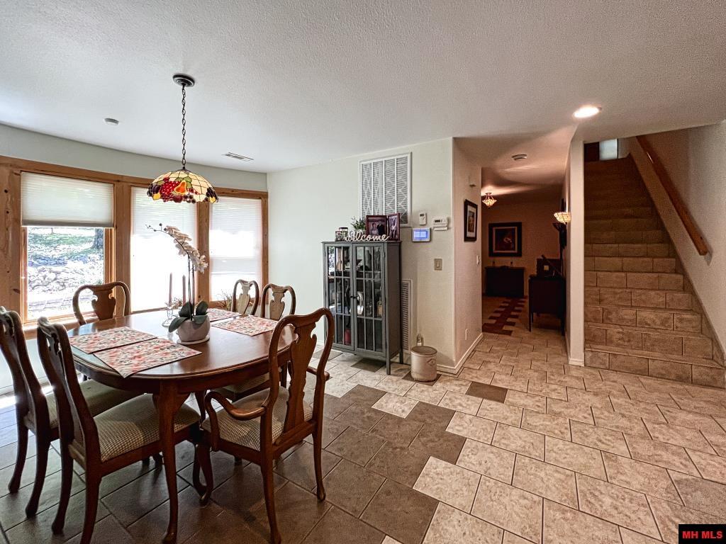 177 CR 524 Mountain Home, AR
