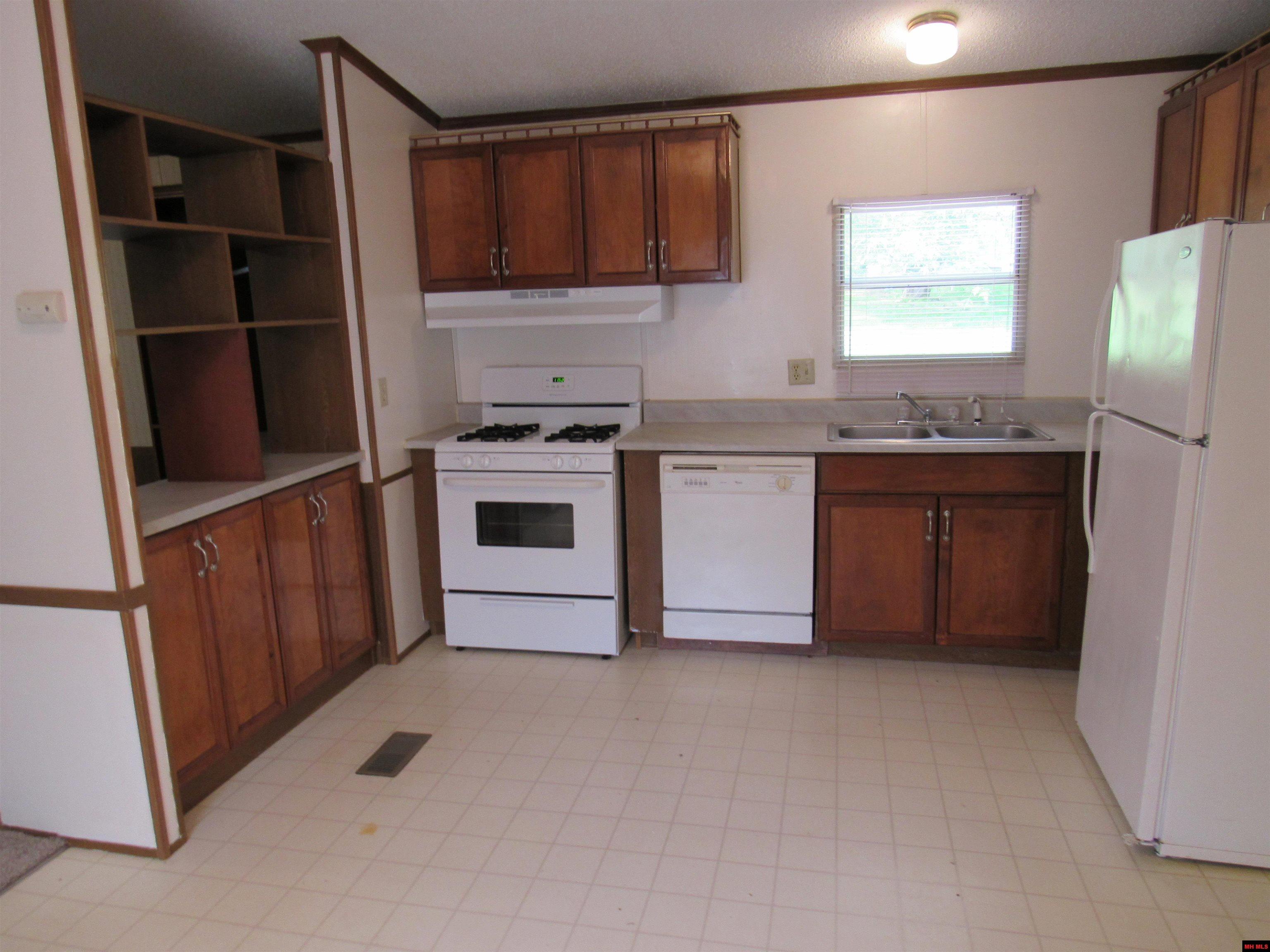 111 MANN STREET Flippin, AR