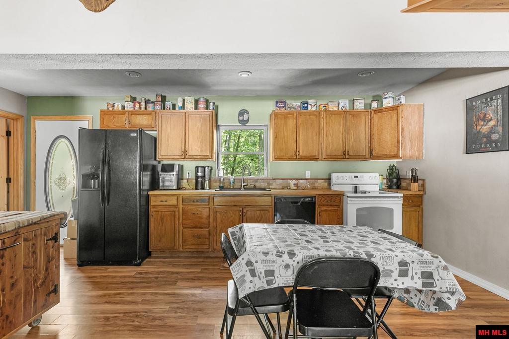314 MC 103 Mountain Home, AR
