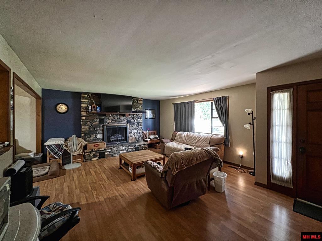 269 SCHWARTZ ROAD Salesville, AR