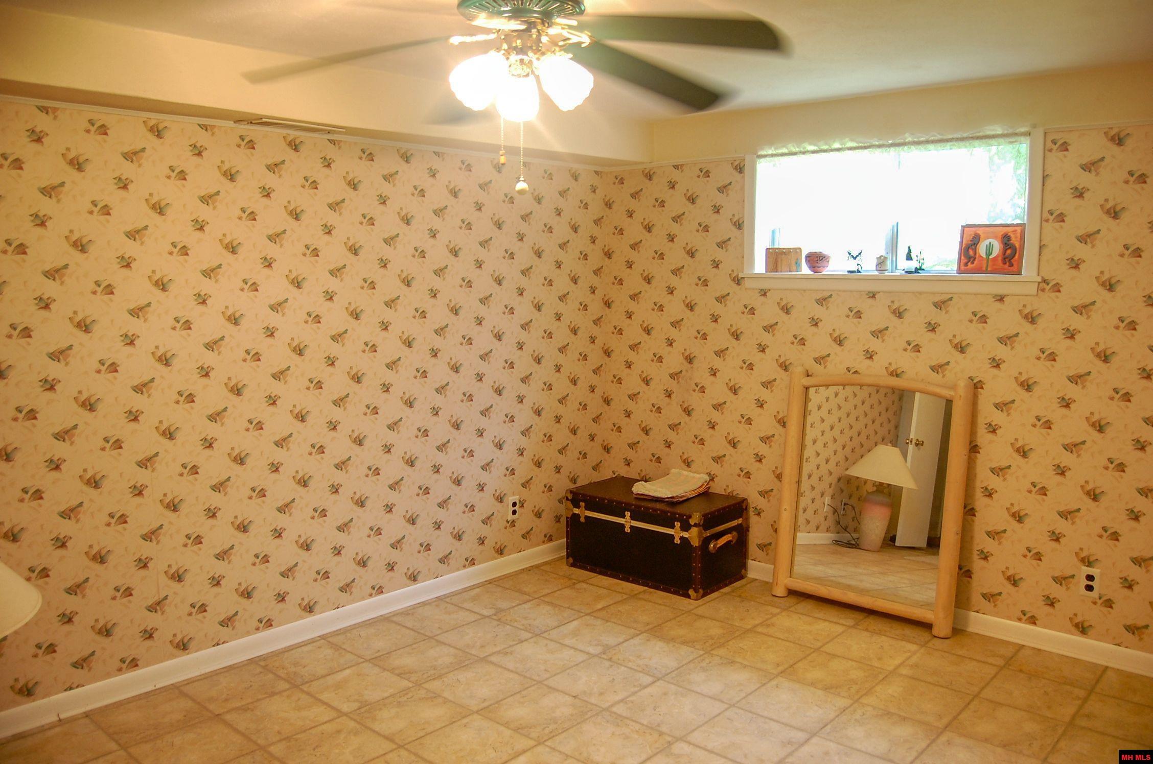 492 HAYES STREET Mountain Home, AR
