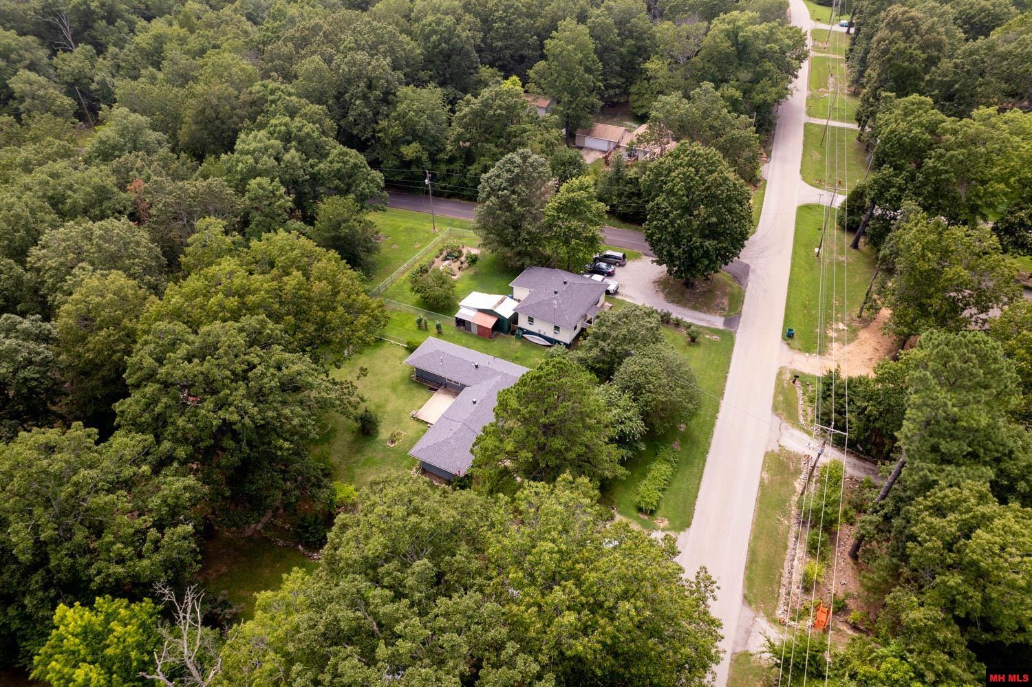 411 RIVERCLIFF DRIVE Bull Shoals, AR