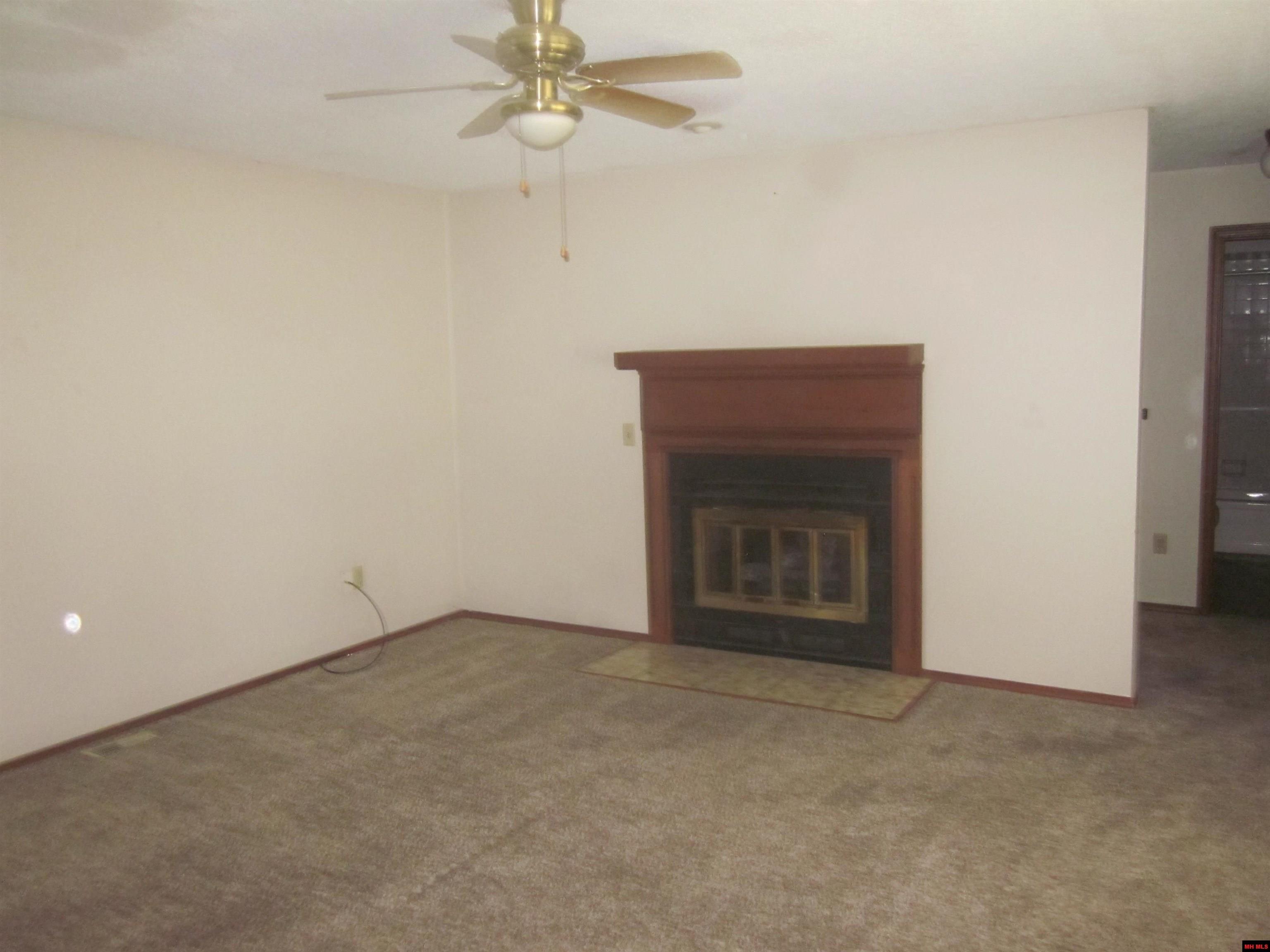 407 LOCUST STREET Mountain Home, AR