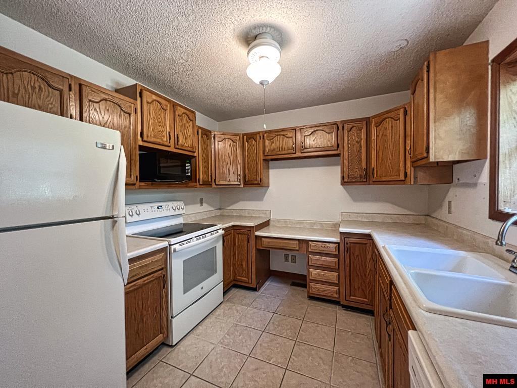 2158 MC 6064 Flippin, AR