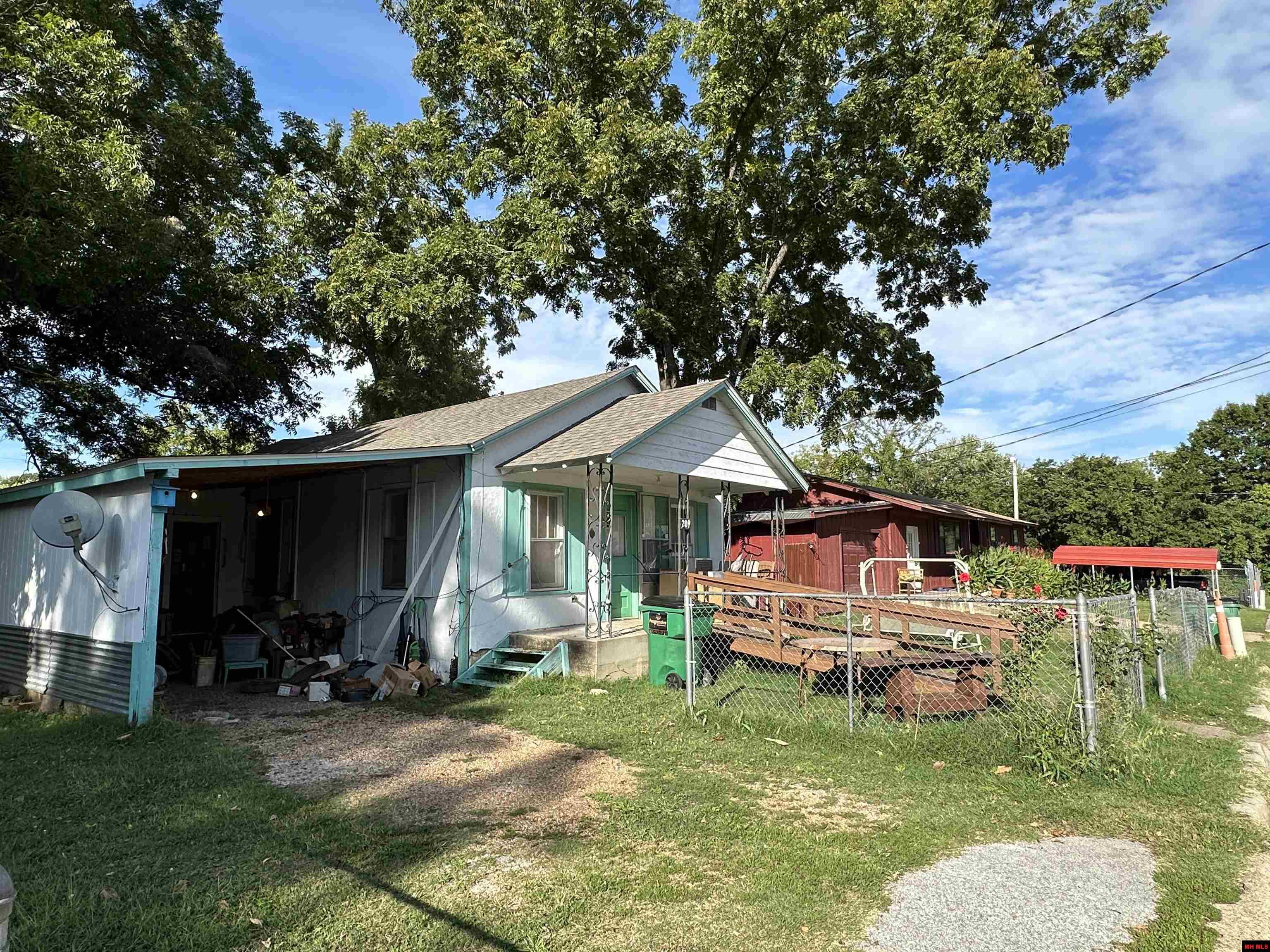 209 PARK STREET Flippin, AR