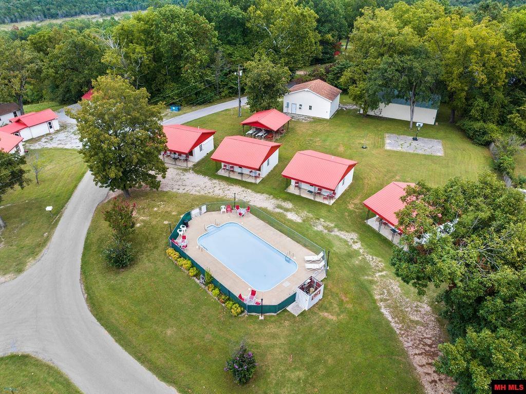 887 Cabin 11 HOWARD CREEK ROAD Midway, AR