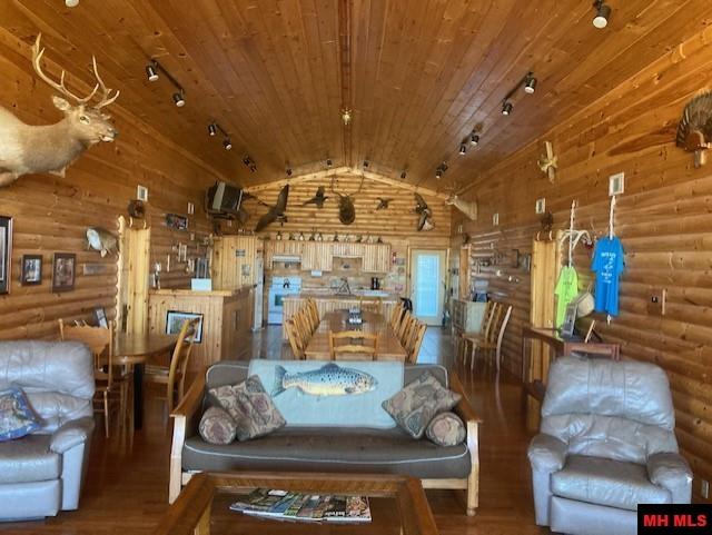 227 TROPHY COURT Cotter, AR