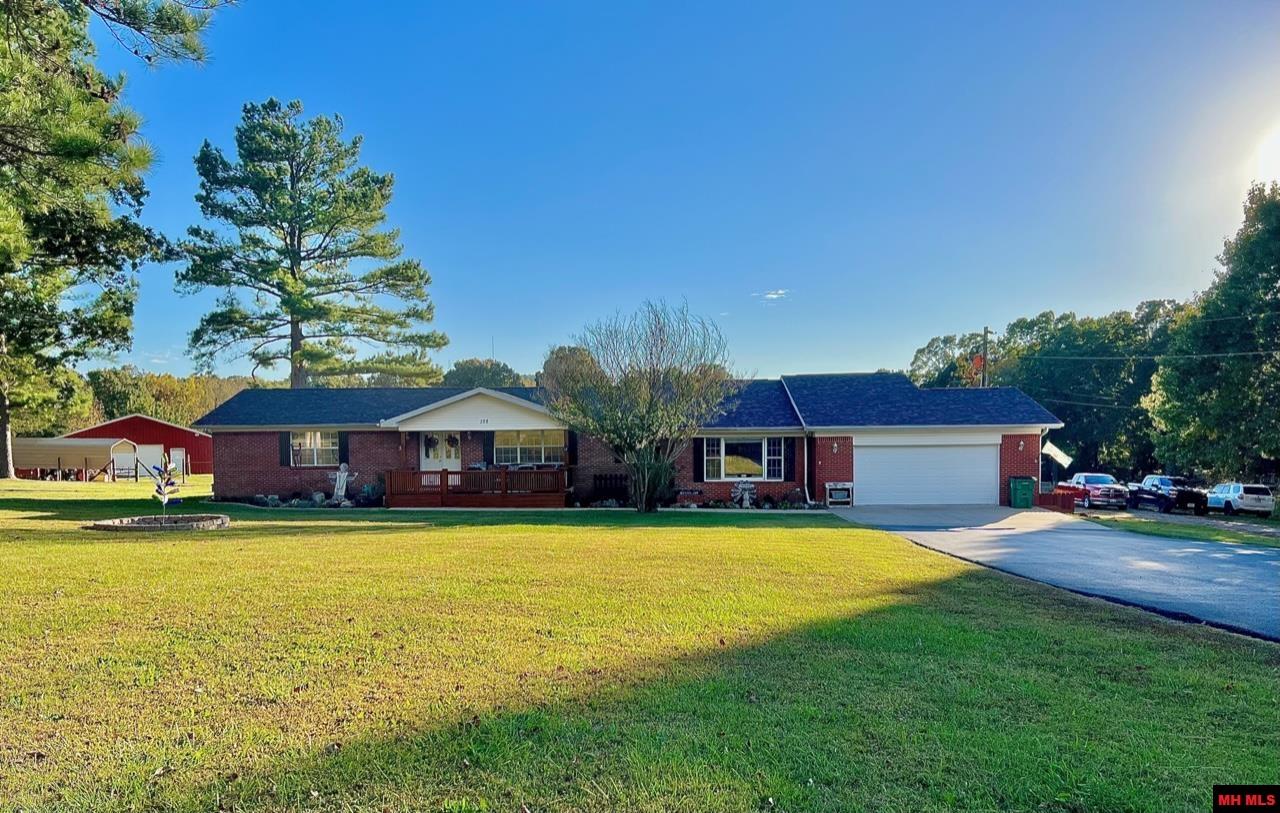 328 CANNIE BAKER ROAD Mountain Home AR Homes with >, 1 Acre,Residential Home For Sale