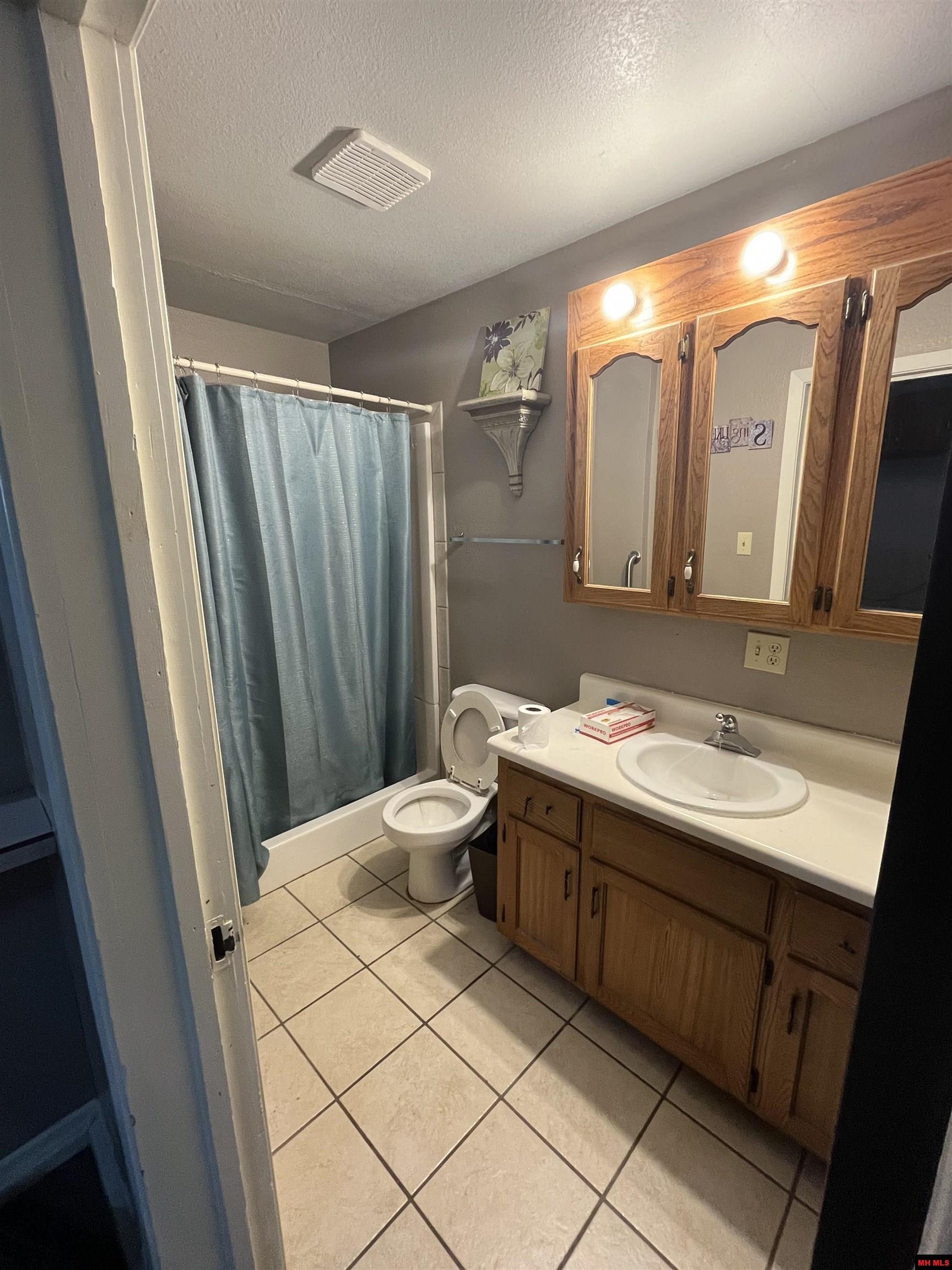 140 N OAK STREET Salem, AR