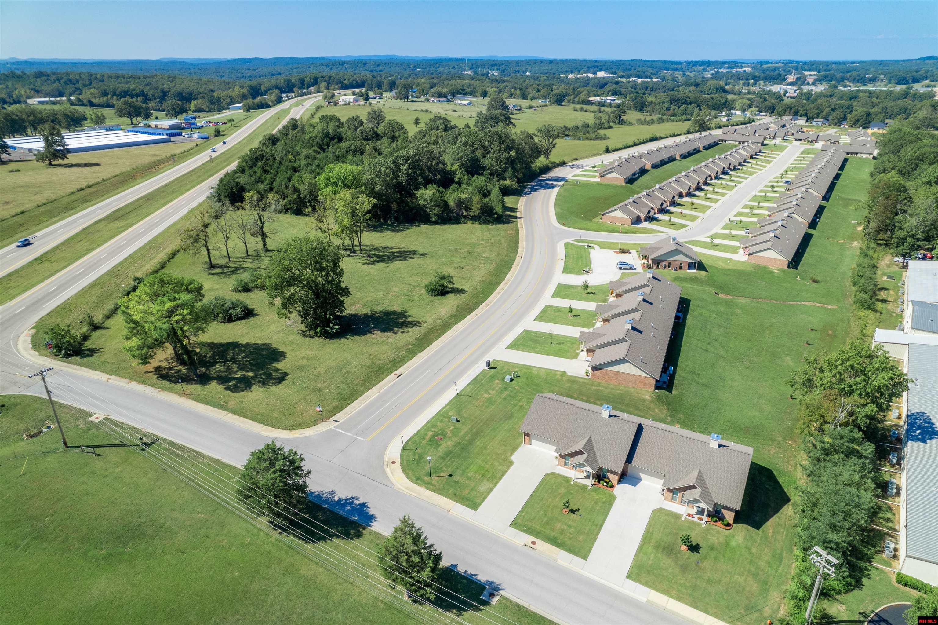 1902 ONTARIO COURT Mountain Home, AR