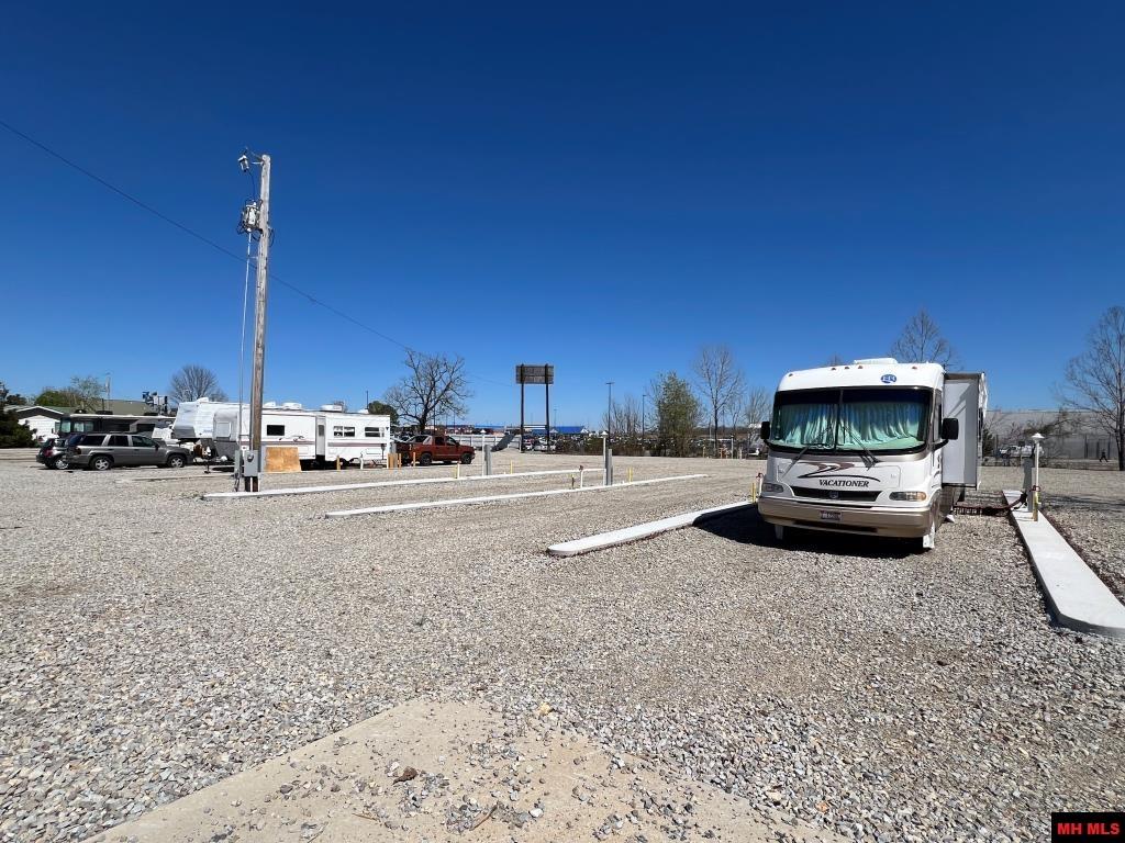 130 BUZZARD ROOST CUTOFF Mountain Home, AR