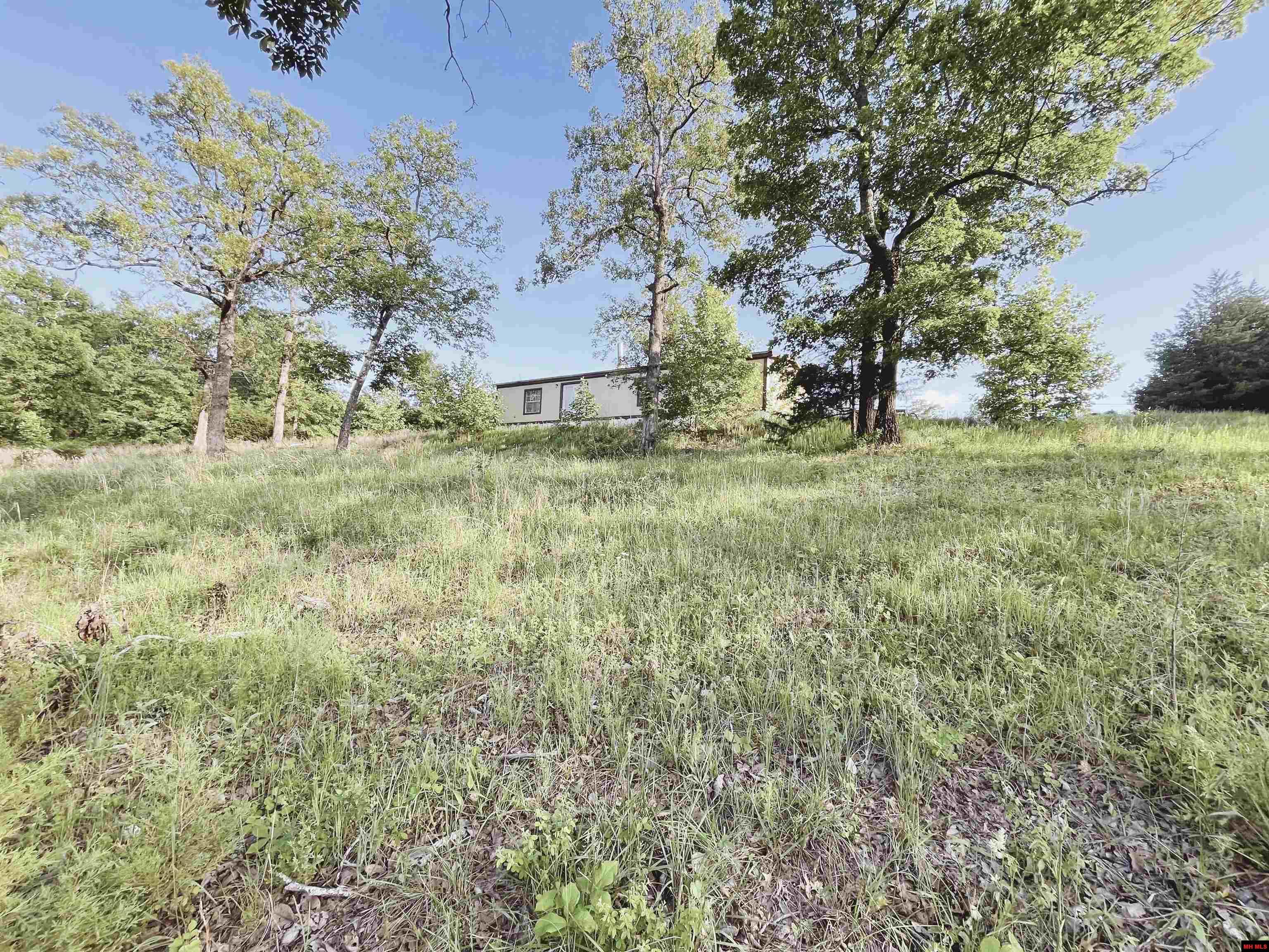 9 MC 124 Oakland, AR