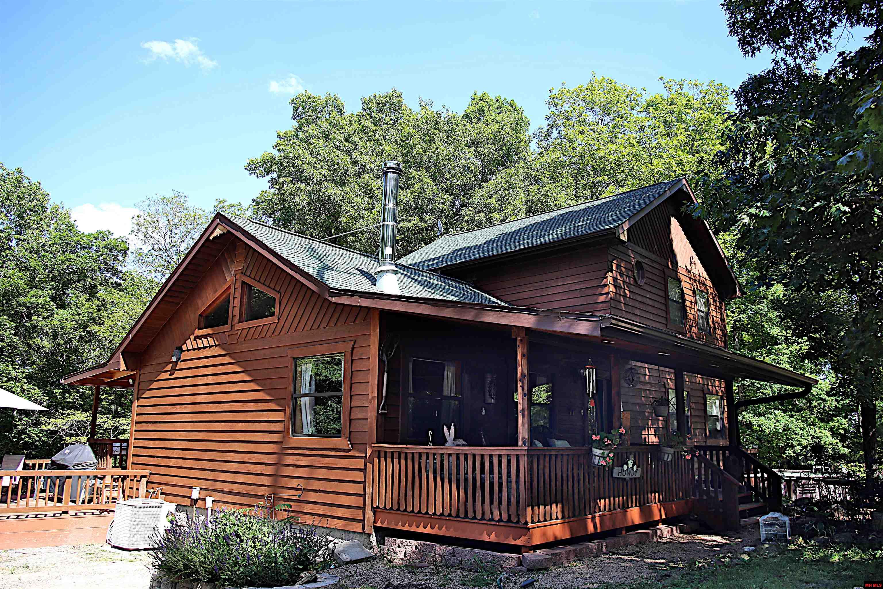 40 ISLAND HEAD LANE Flippin AR Homes with >, 1 Acre,Residential Home