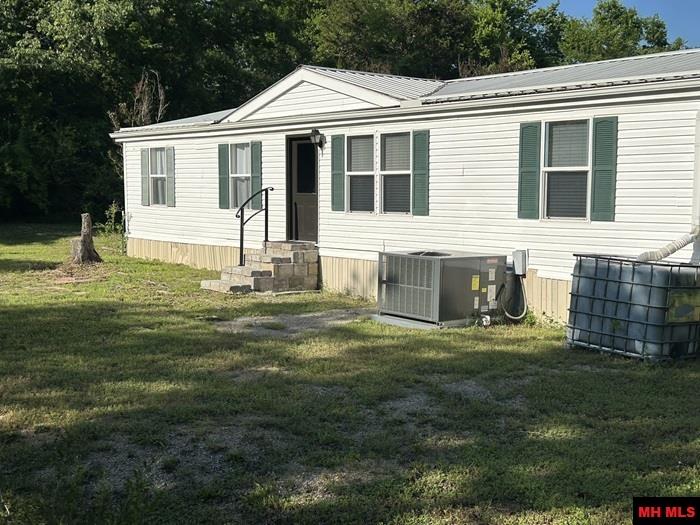1094 N MAPLE STREET Yellville, AR